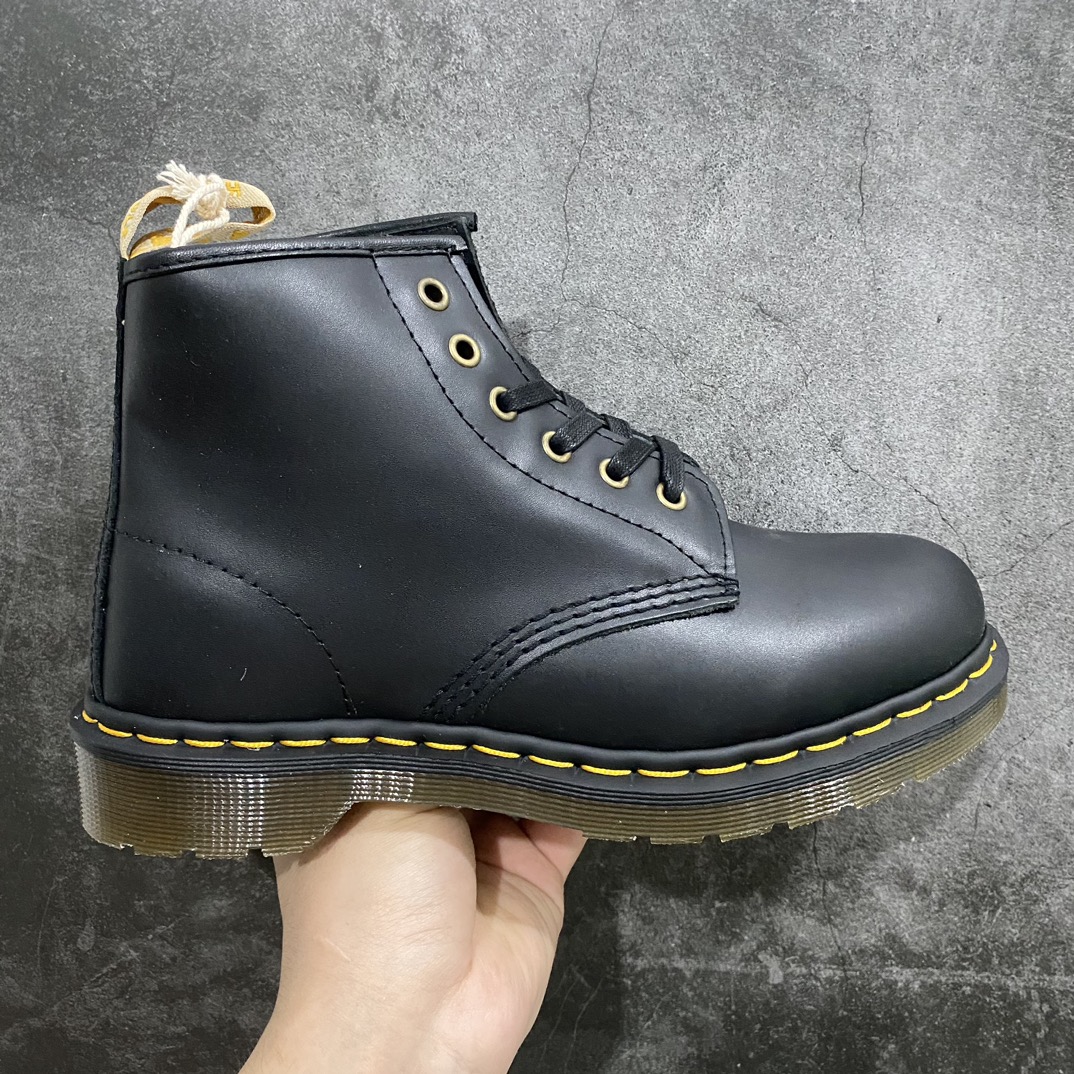 300 Dr.Martens 马汀博士 马丁靴 1460 经典款6孔系列