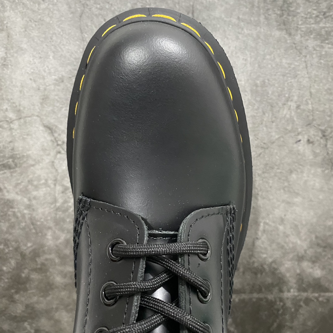 Dr.Martens Dr.Martens Martin boots 1460 classic 8-hole series hard leather matte black hard leather