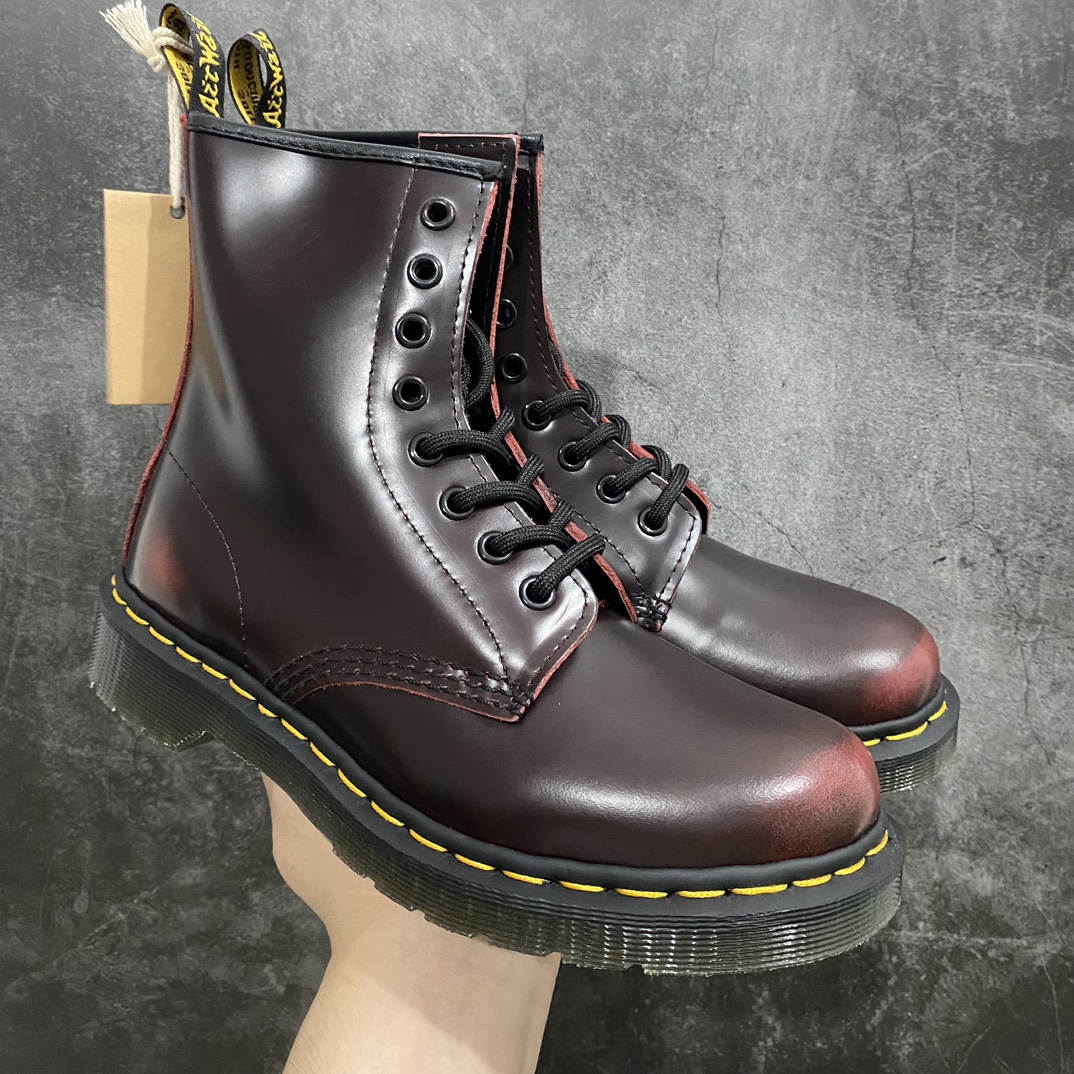 Dr.Martens Martin boots series for men and women, all sizes available now