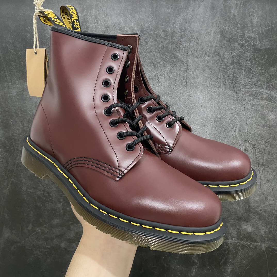 Dr.Martens Martin boots series for men and women, all sizes available now