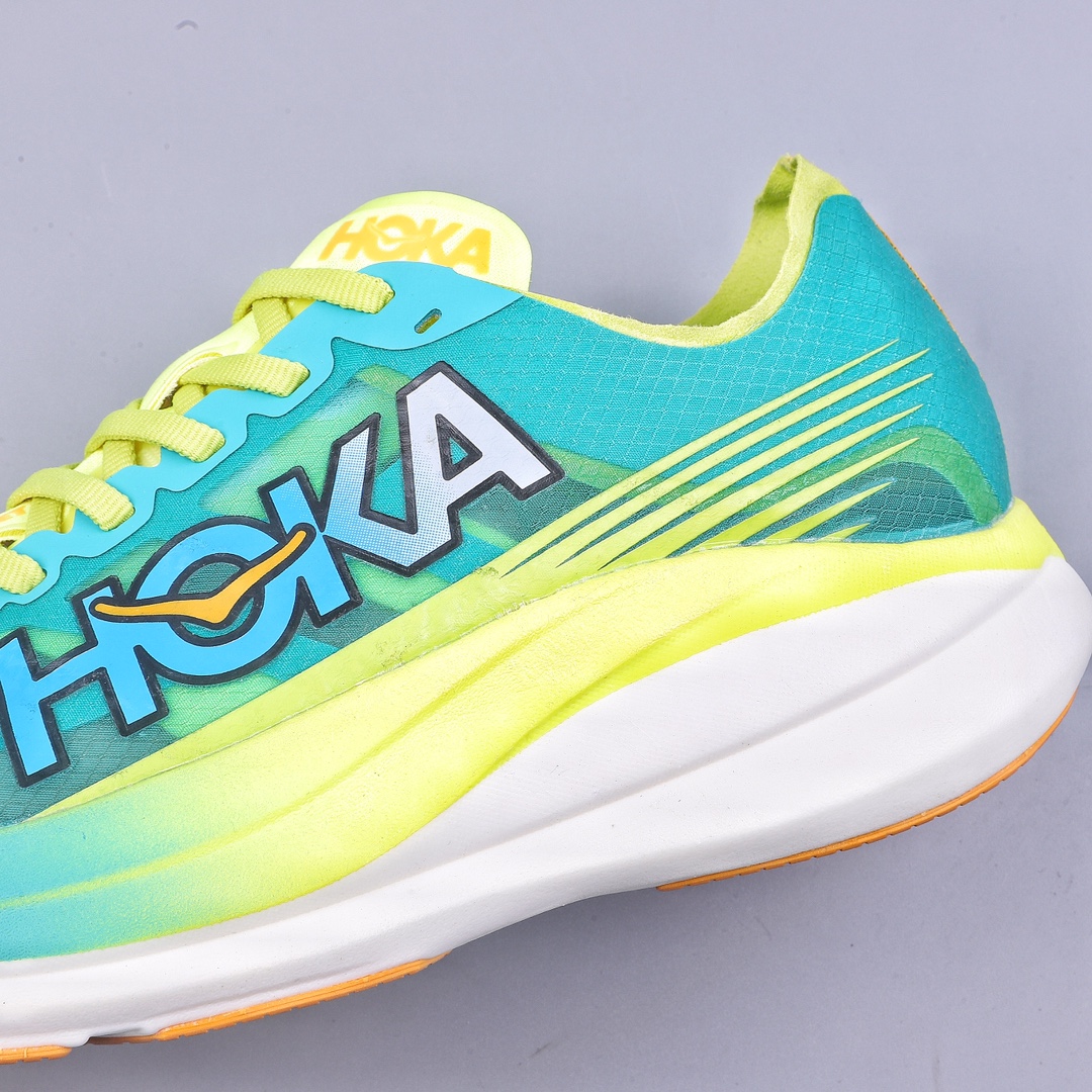 240 Hoka One One Rocket X 2 竞速系列超轻弹透气跑鞋 1127927