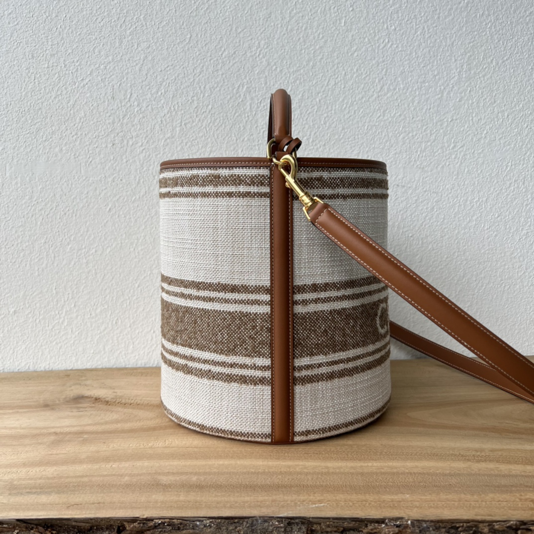 BUCKET 16シリーズ水桶バッグ - フランスのエレガンスと実用性