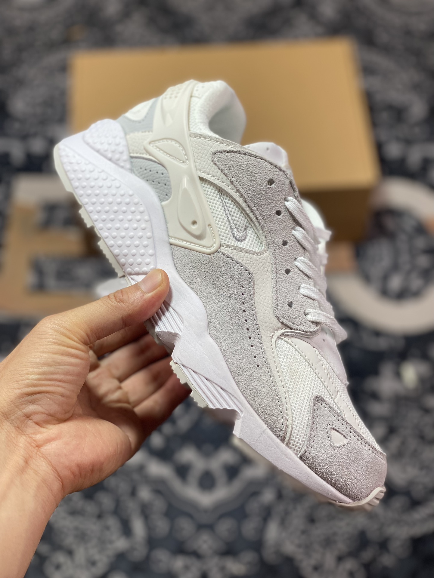 Nike Air Huarache Runner ”Pure Platinum” Wallace running series low-top retro casual sports jogging shoes ”white and gray” DZ3308-100