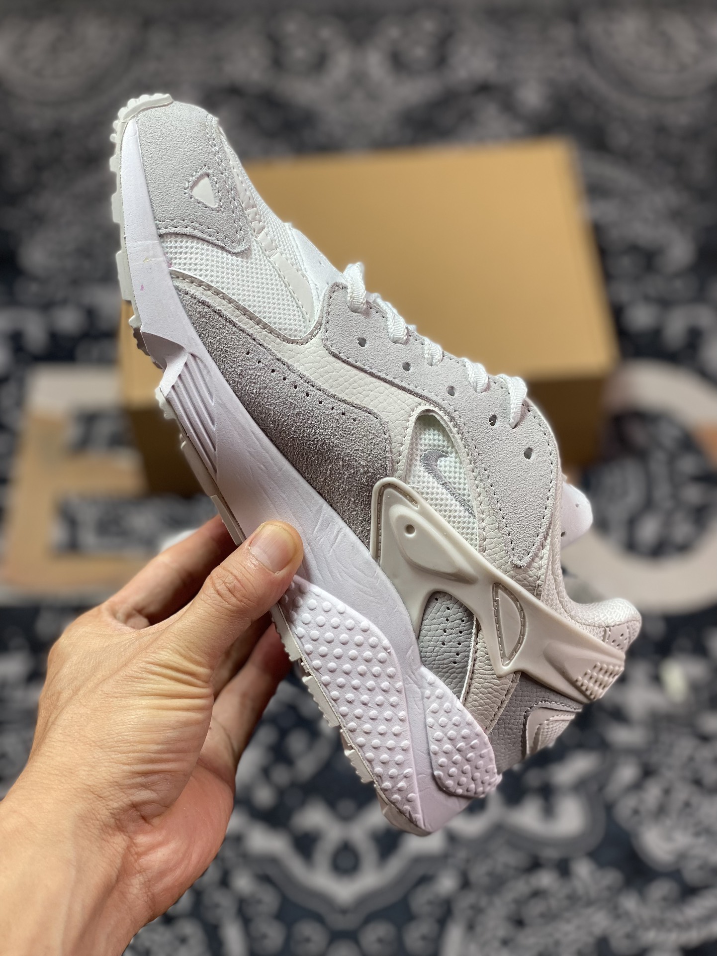 Nike Air Huarache Runner ”Pure Platinum” Wallace running series low-top retro casual sports jogging shoes ”white and gray” DZ3308-100