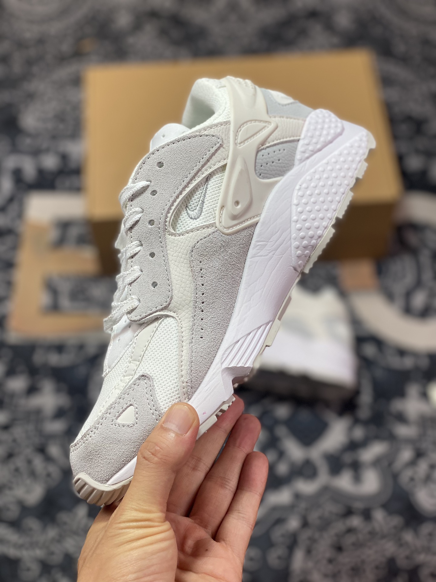 Nike Air Huarache Runner ”Pure Platinum” Wallace running series low-top retro casual sports jogging shoes ”white and gray” DZ3308-100