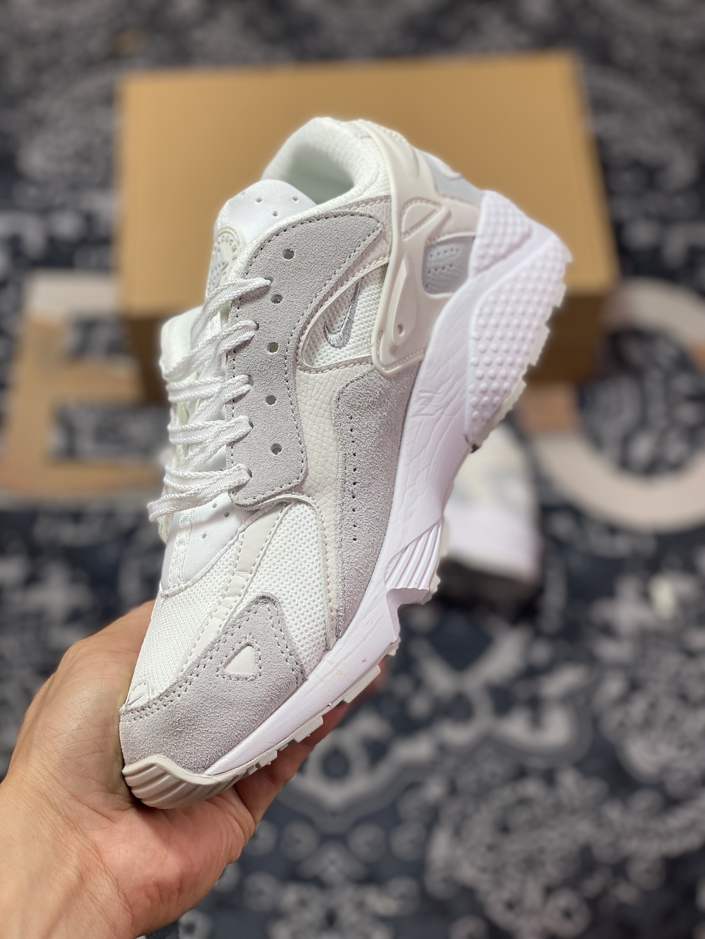 Nike Air Huarache Runner ”Pure Platinum” Wallace running series low-top retro casual sports jogging shoes ”white and gray” DZ3308-100