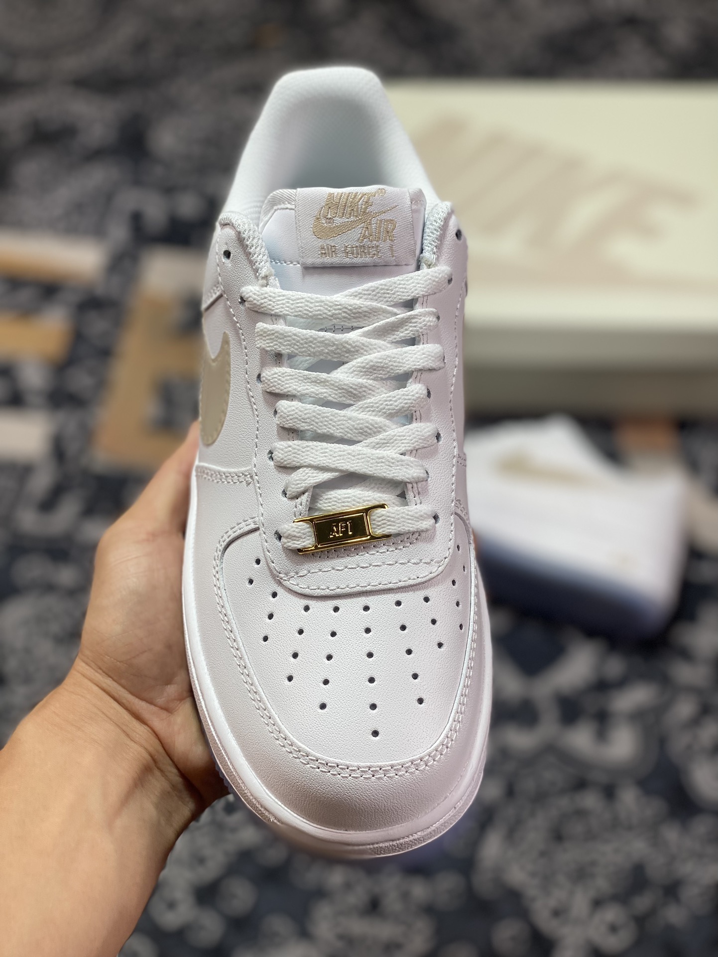 Nike By You Air Force 1'07 Low Retro SP Air Force One low-top classic sneakers ”Leather White Khaki Gradient Hook” C03363-368