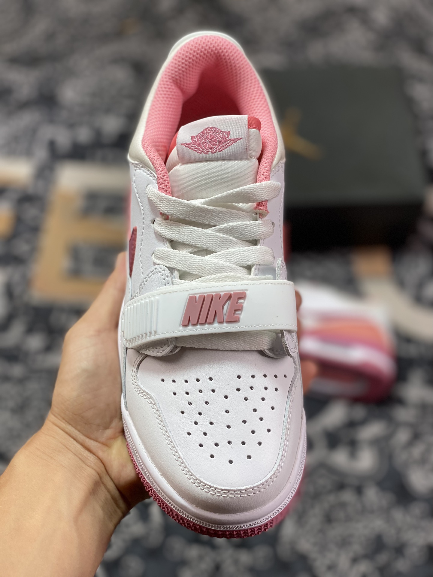 Nike Air Jordan Legacy 312 Low GS ”Desert Berry” Jordan's strongest three-in-one hybrid version low-top basketball shoes ”Leather White Jam Pink” FN3407-161