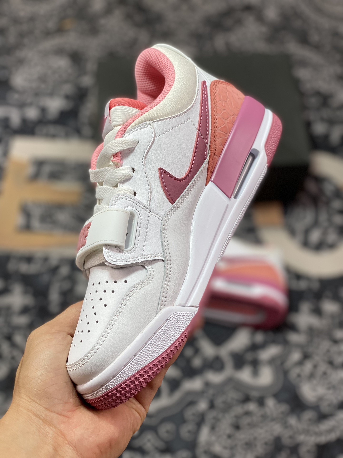 Nike Air Jordan Legacy 312 Low GS ”Desert Berry” Jordan's strongest three-in-one hybrid version low-top basketball shoes ”Leather White Jam Pink” FN3407-161