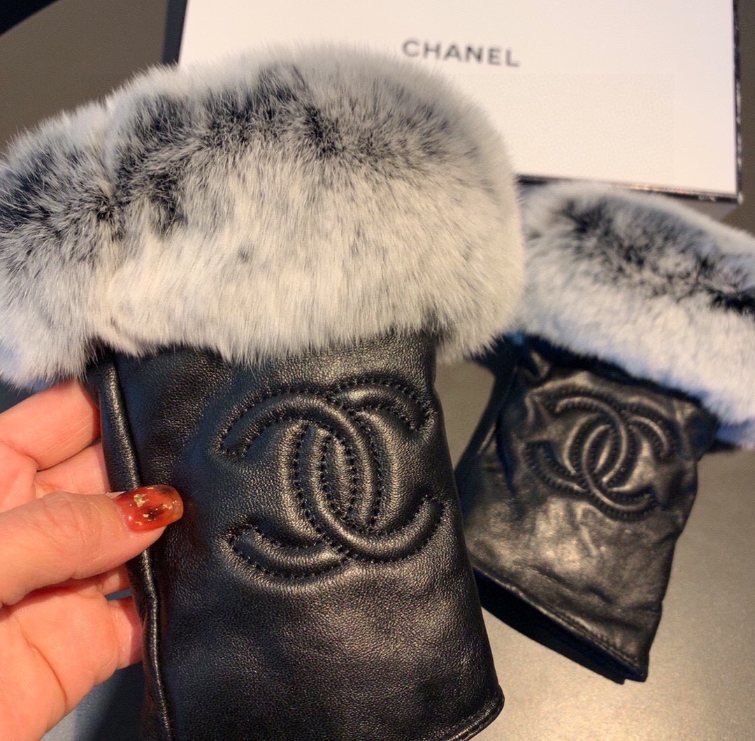 Chanel香奈儿2023秋冬短款懒兔毛手套值得对比同款不同品质秒杀市场差产品进口一级羊皮懒兔毛内里加绒