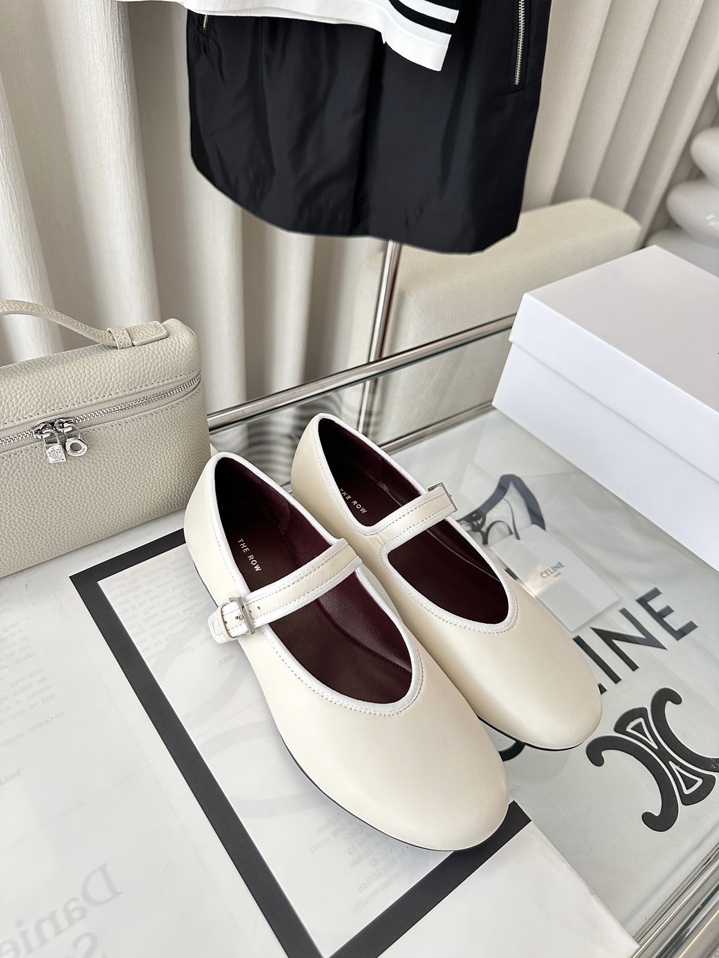 The Row Vintage Minimalist Mary Jane Shoes The Most Beautiful Grandma Shoes of the Year Imported Sheepskin Italian Genuine Leather Sole
