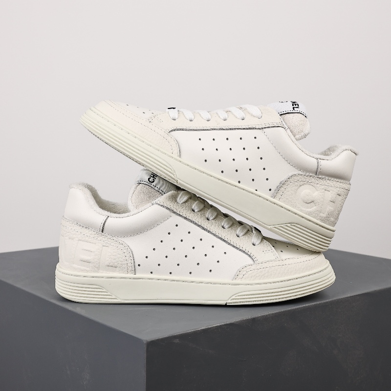 Perspectiva general CHANEL Chanel Xiaoxiang zapatos blancos casuales de moda para mujer