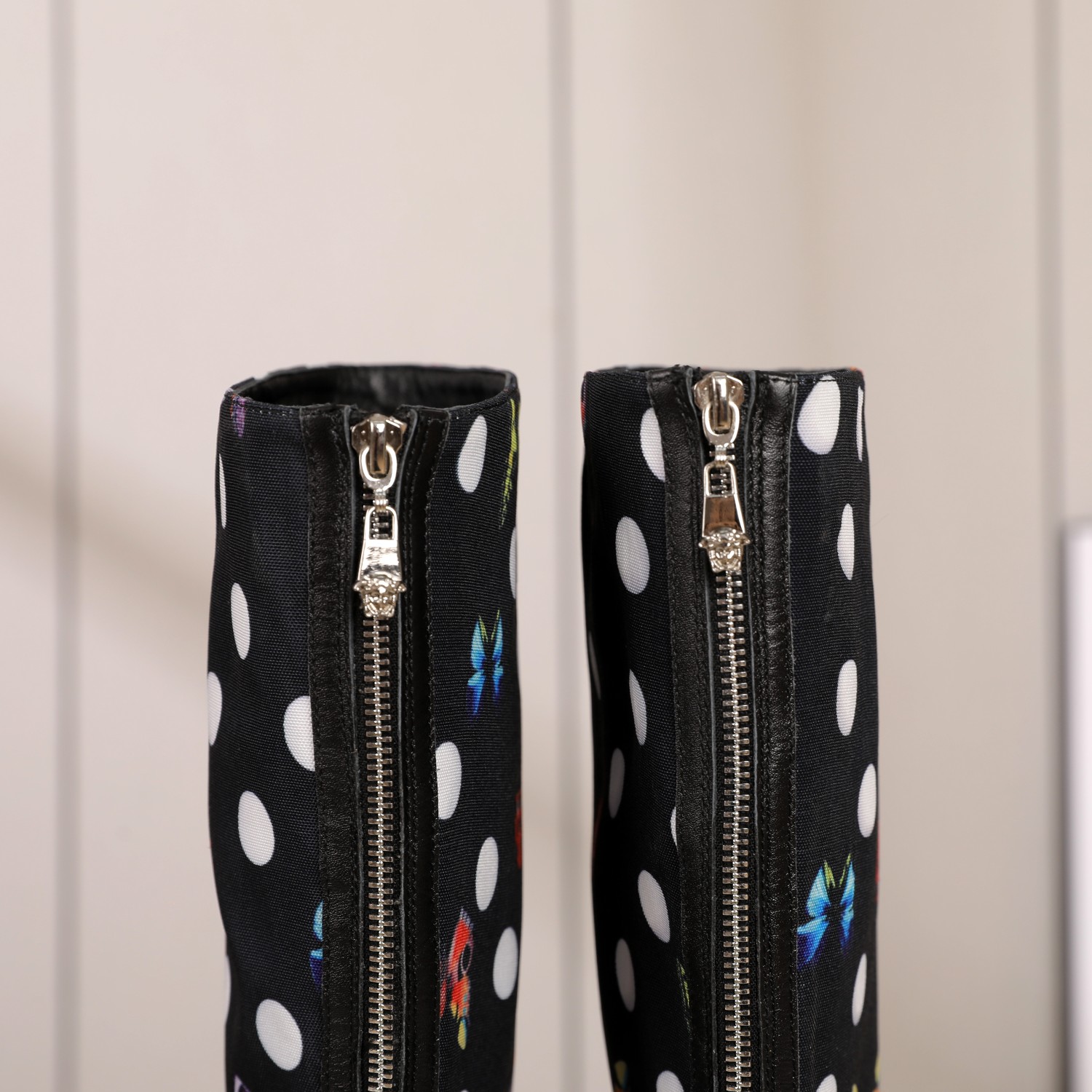 Versace Autumn/Winter Boots: High-Quality, Unique Design, 10.5cm Heel, Various Sizes - 图片 5