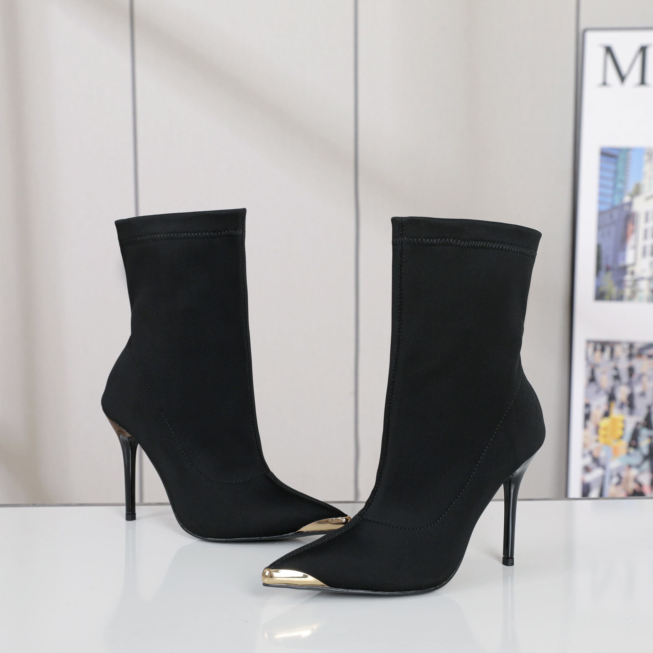 Latest Versace Autumn Winter Boots: High-Quality, Size 35-42, 10.5cm Heel, Sheepskin, Rubber Sole - 图片 3