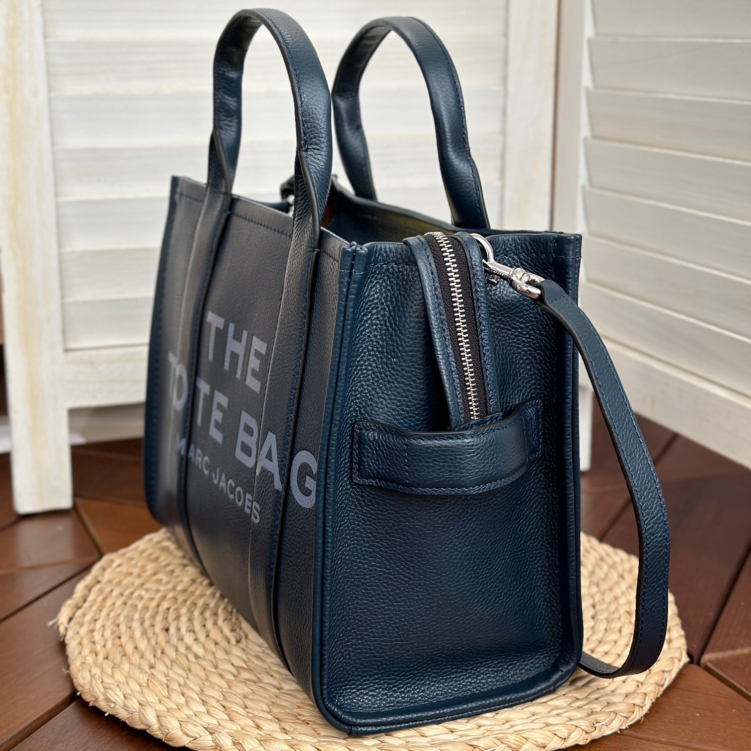 Marc Jacobs ～托特皮 深蓝色小号33cm
