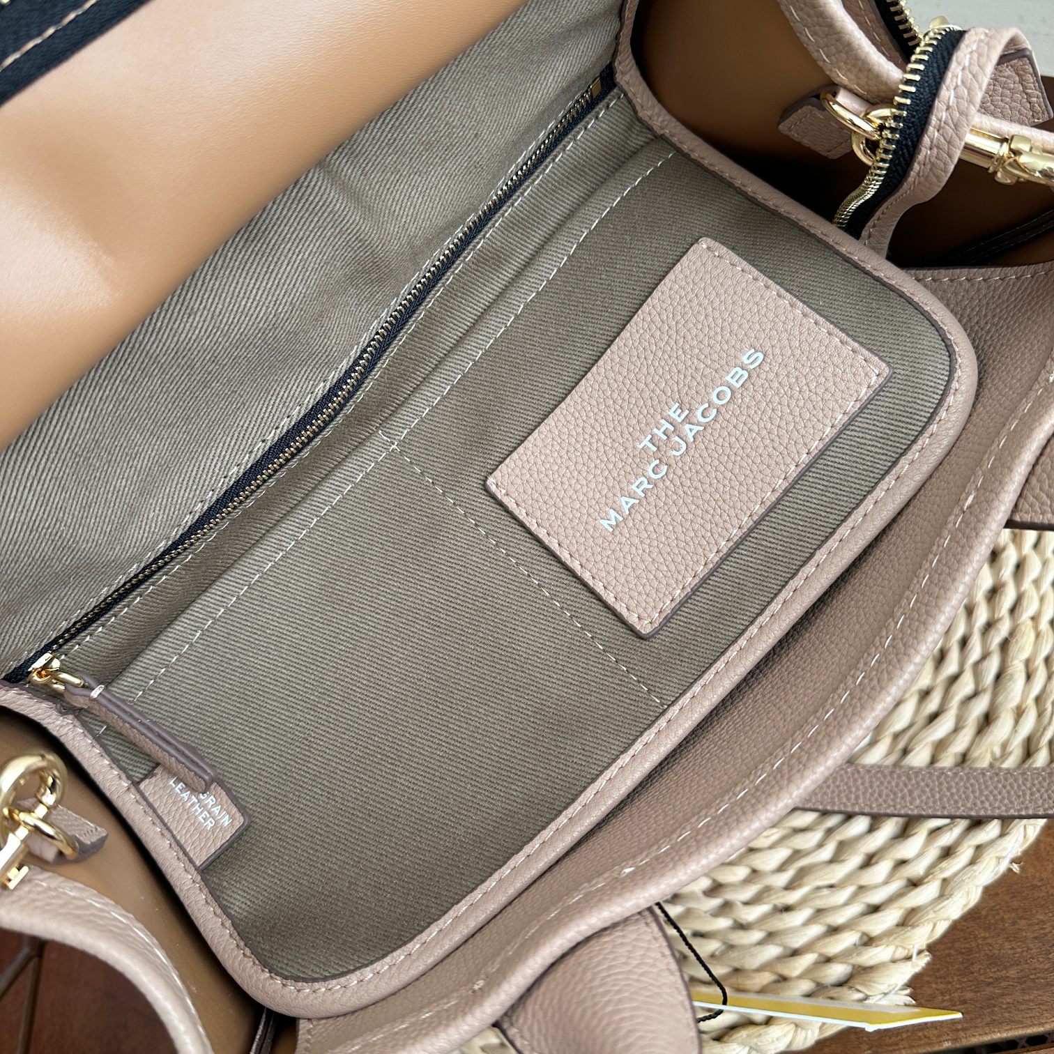 Marc Jacobs ～托特皮 浅粉小号33cm