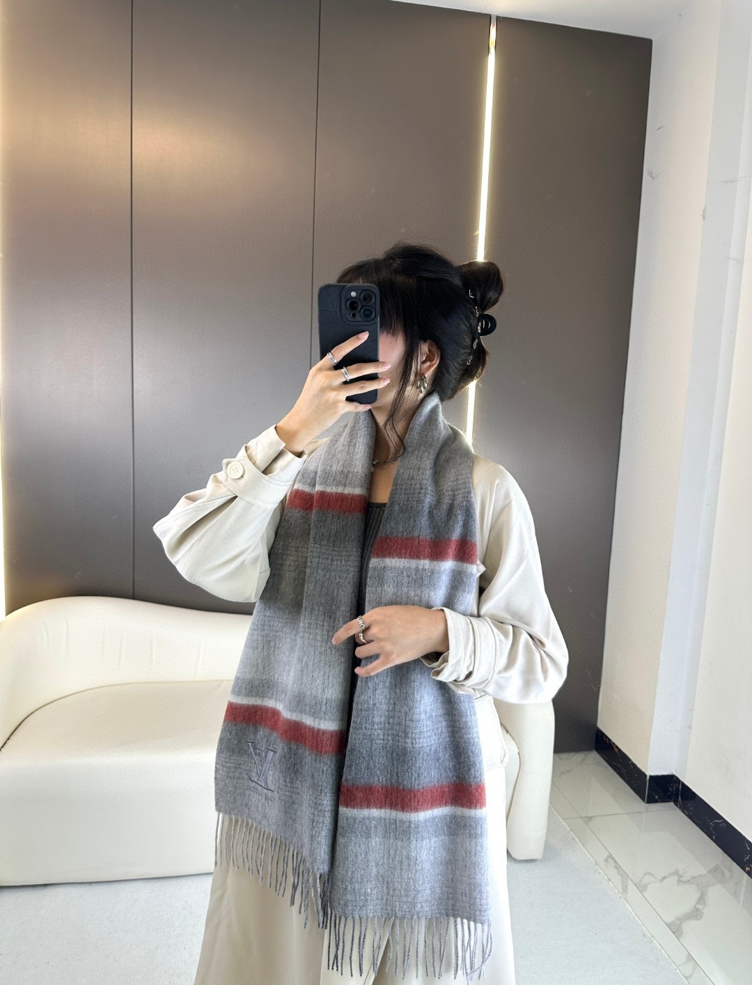 LV路易威登2023海外专柜最新男女通用围巾