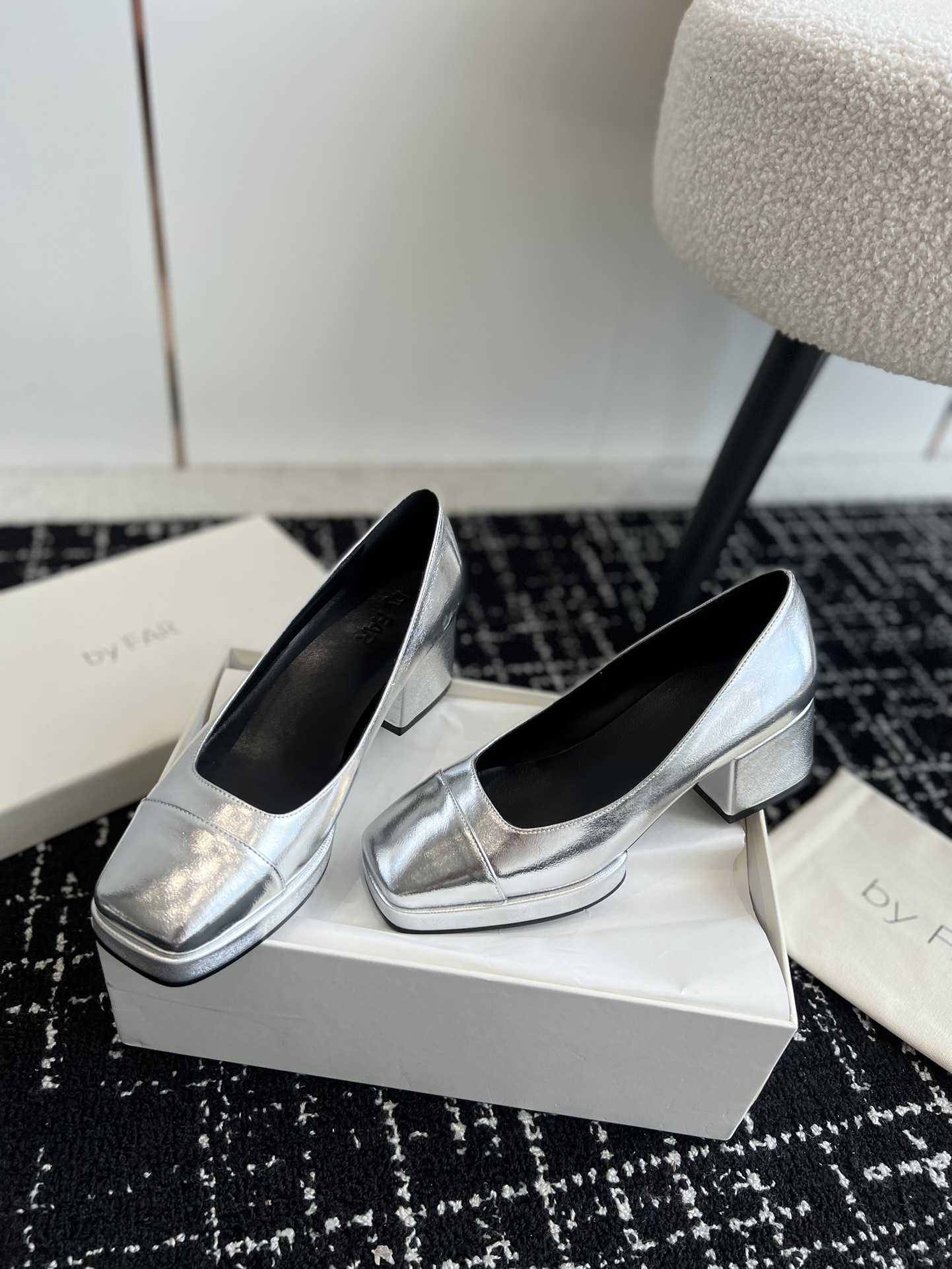Mary Jennifer Shoes: Vintage Style, Modern Quality, All-Season Comfort - 图片 3