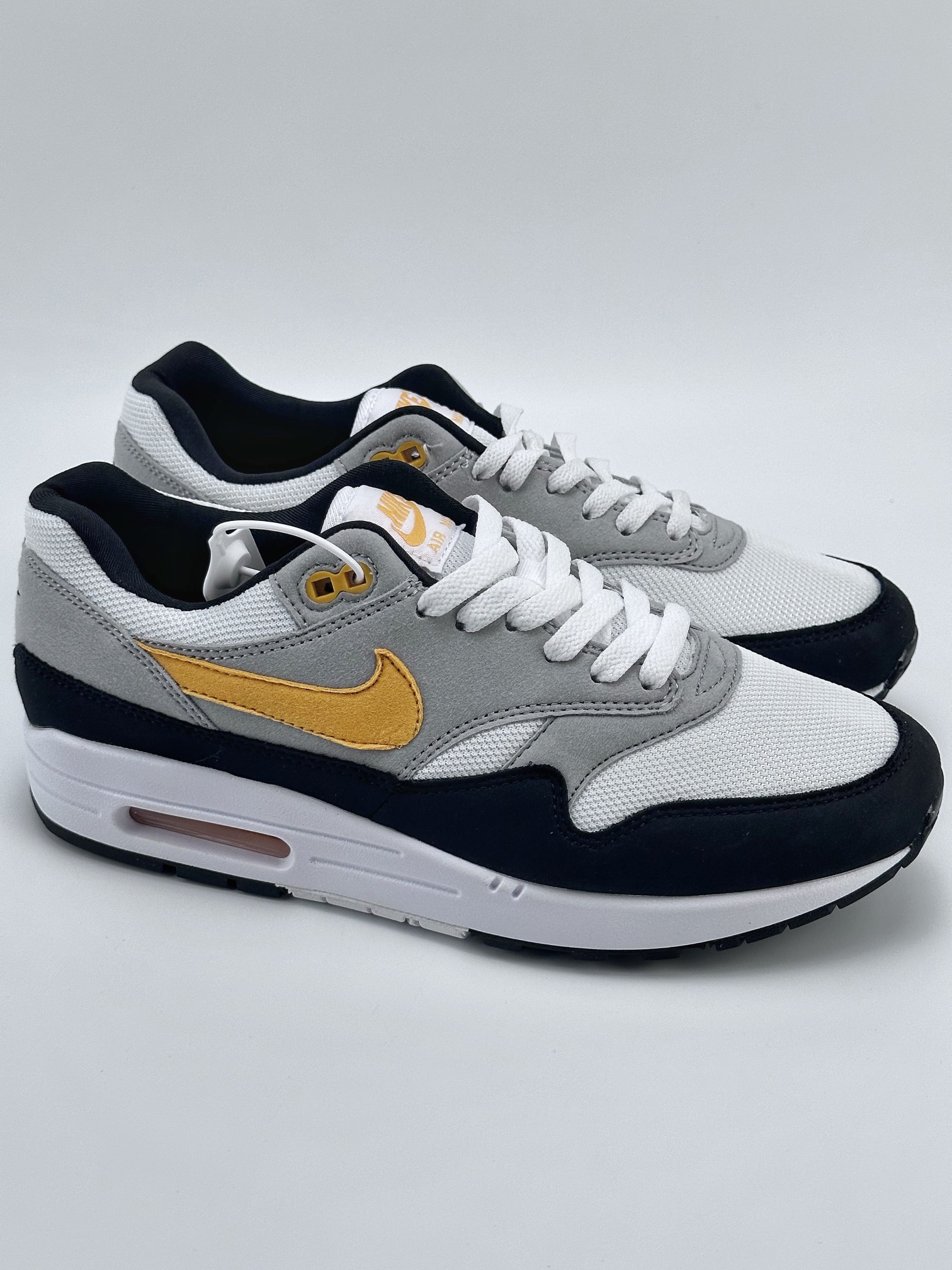 Nike Air Max 1 white, black and yellow retro casual running shoes FD9082-104