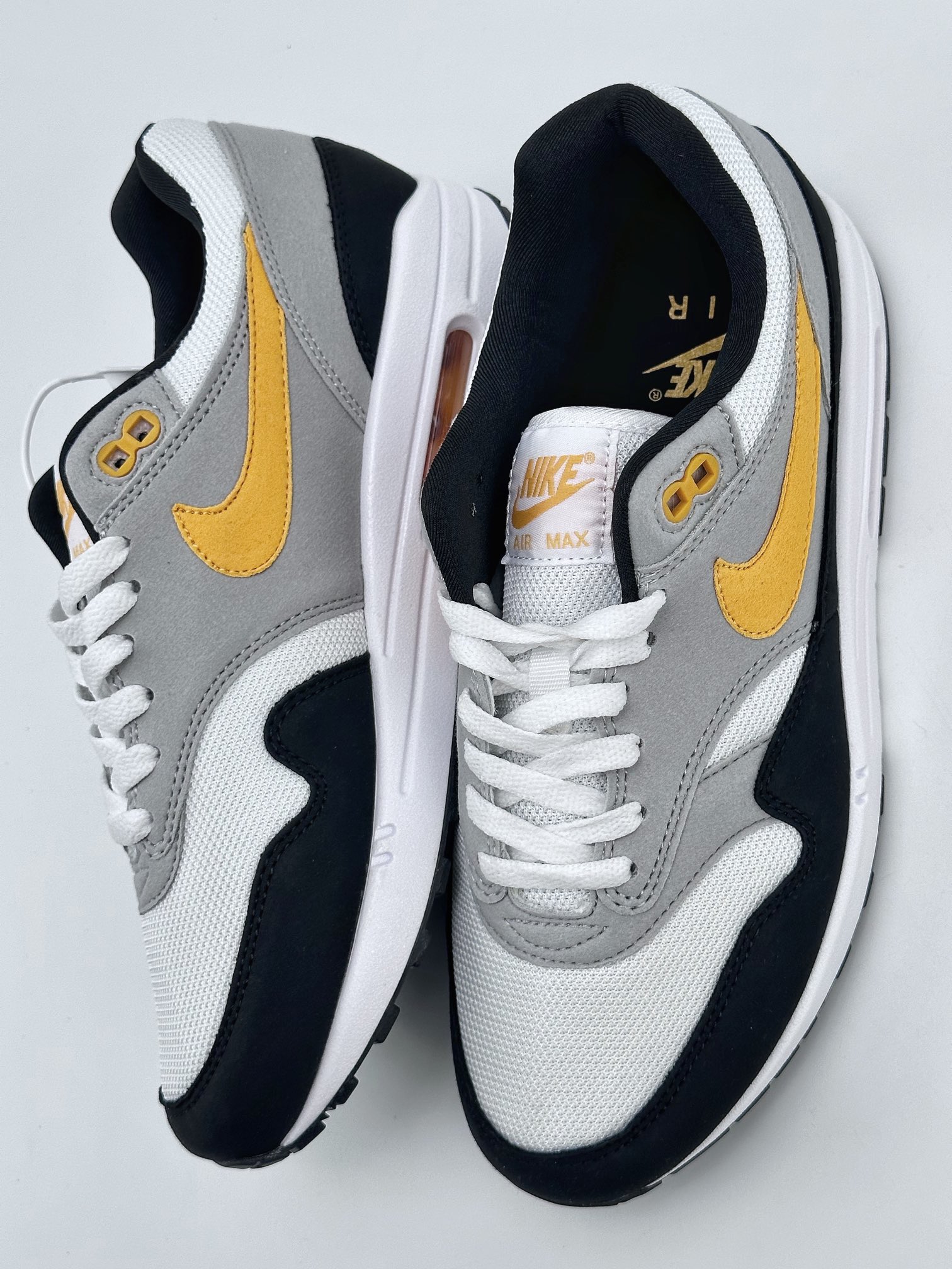 Nike Air Max 1 white, black and yellow retro casual running shoes FD9082-104