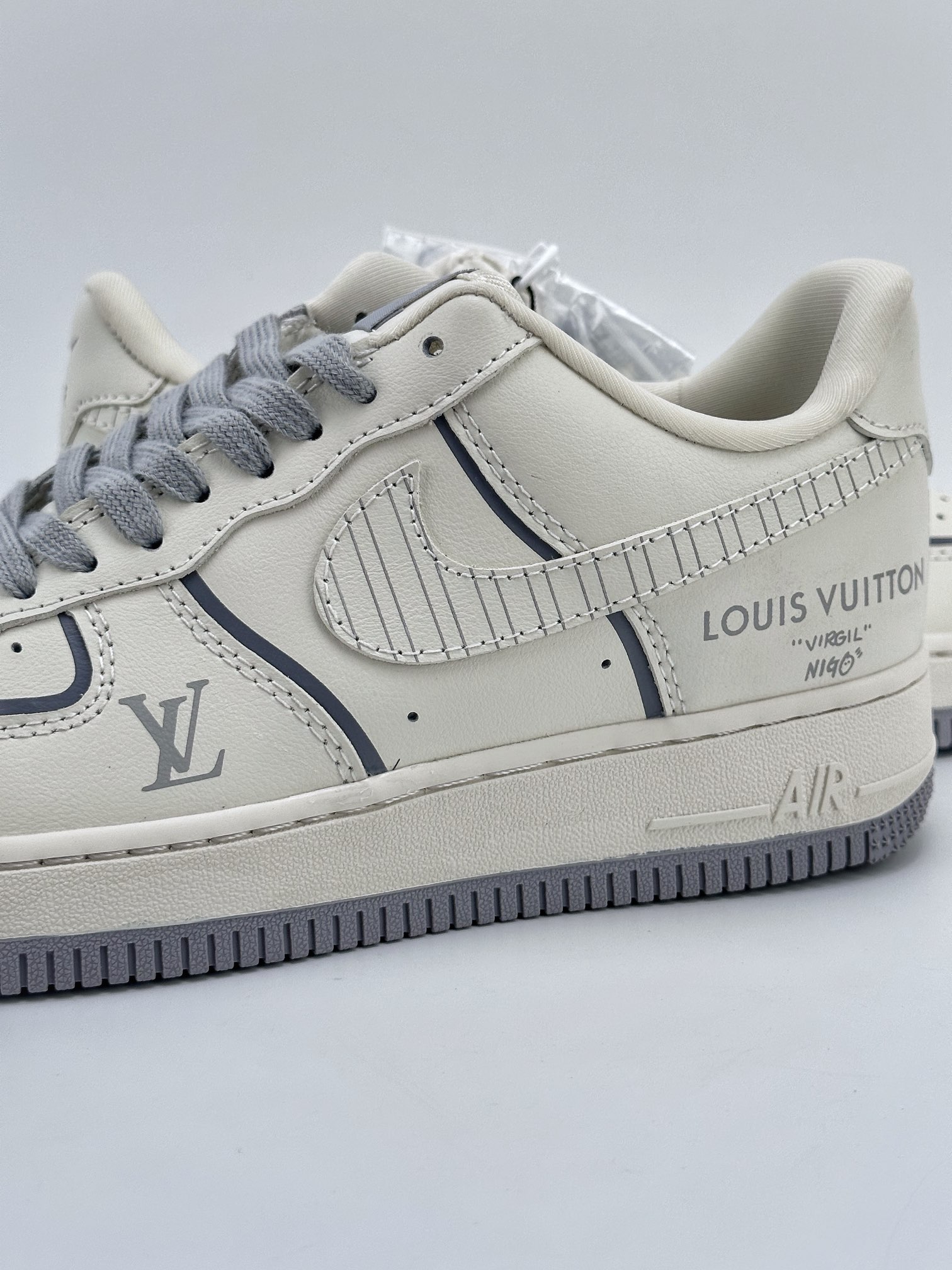 Nike Air Force 1 Low 07 x Louis Vuitton White Grey CT3228-200