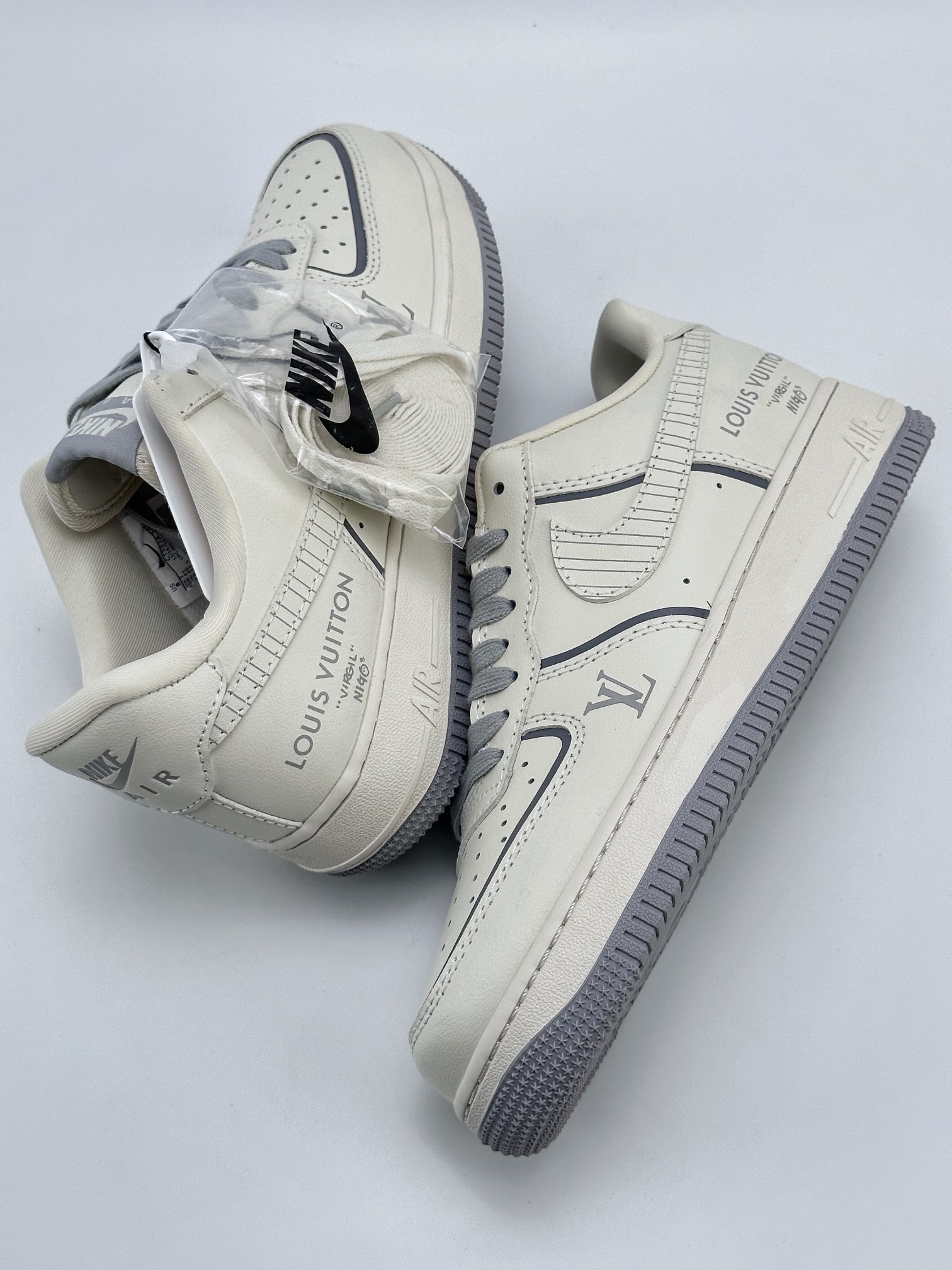 Nike Air Force 1 Low 07 x Louis Vuitton White Grey CT3228-200