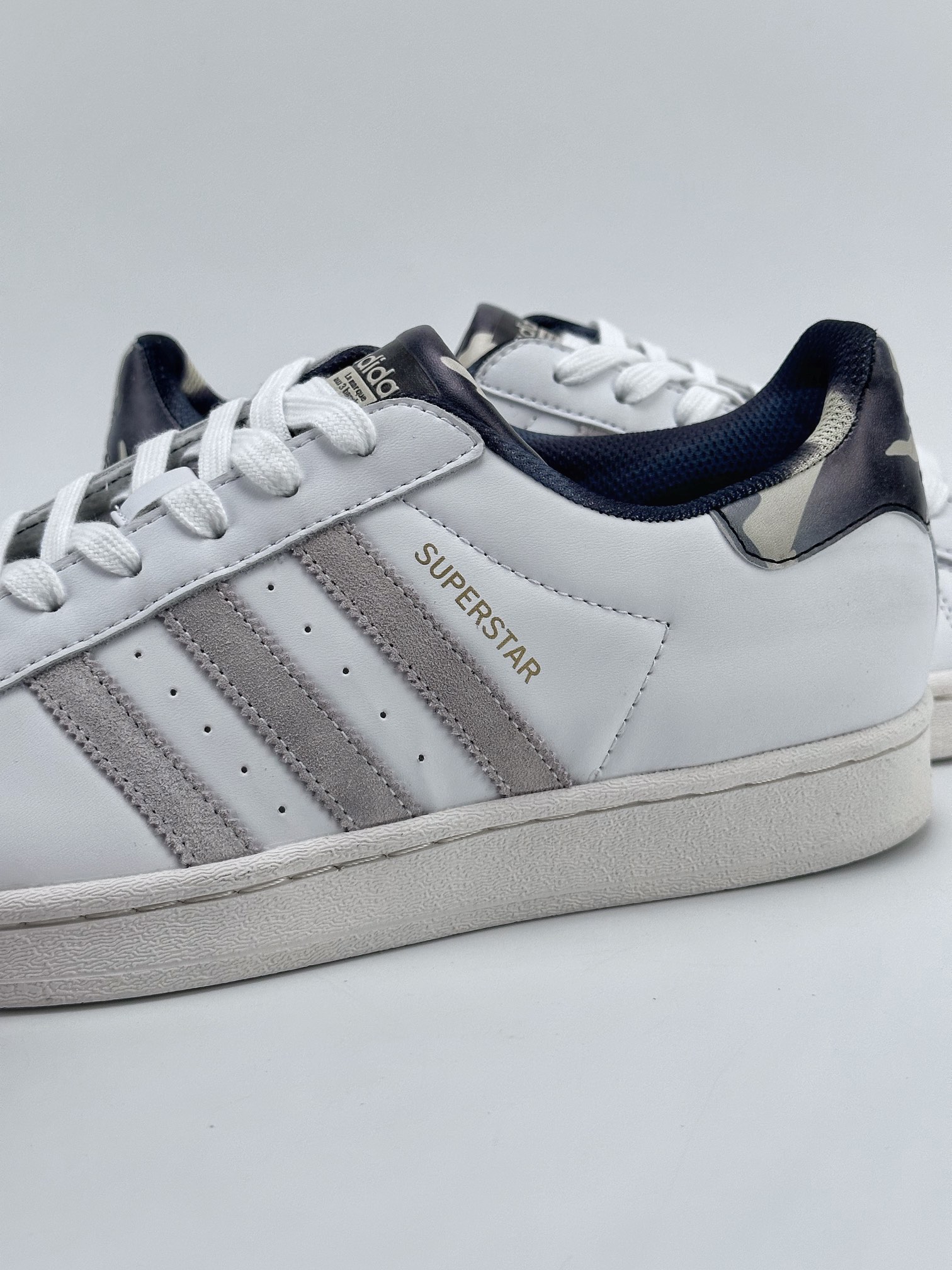 AD Originals Superstar Shell Toe White Gray Blue GY2565