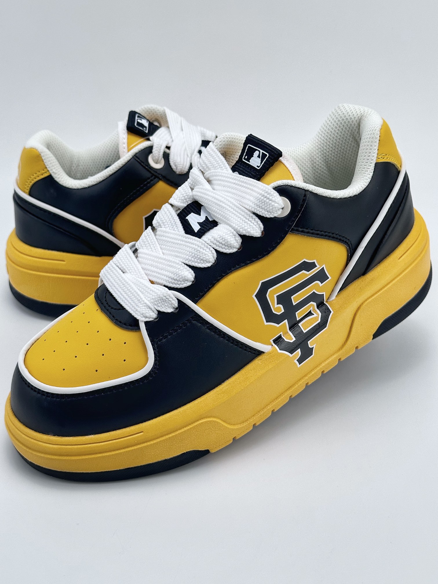 NY Yankees x MLB Chunky Runner Basic Collection Thick-soled Daddy Thick-soled Casual Sports Jogging Shoes