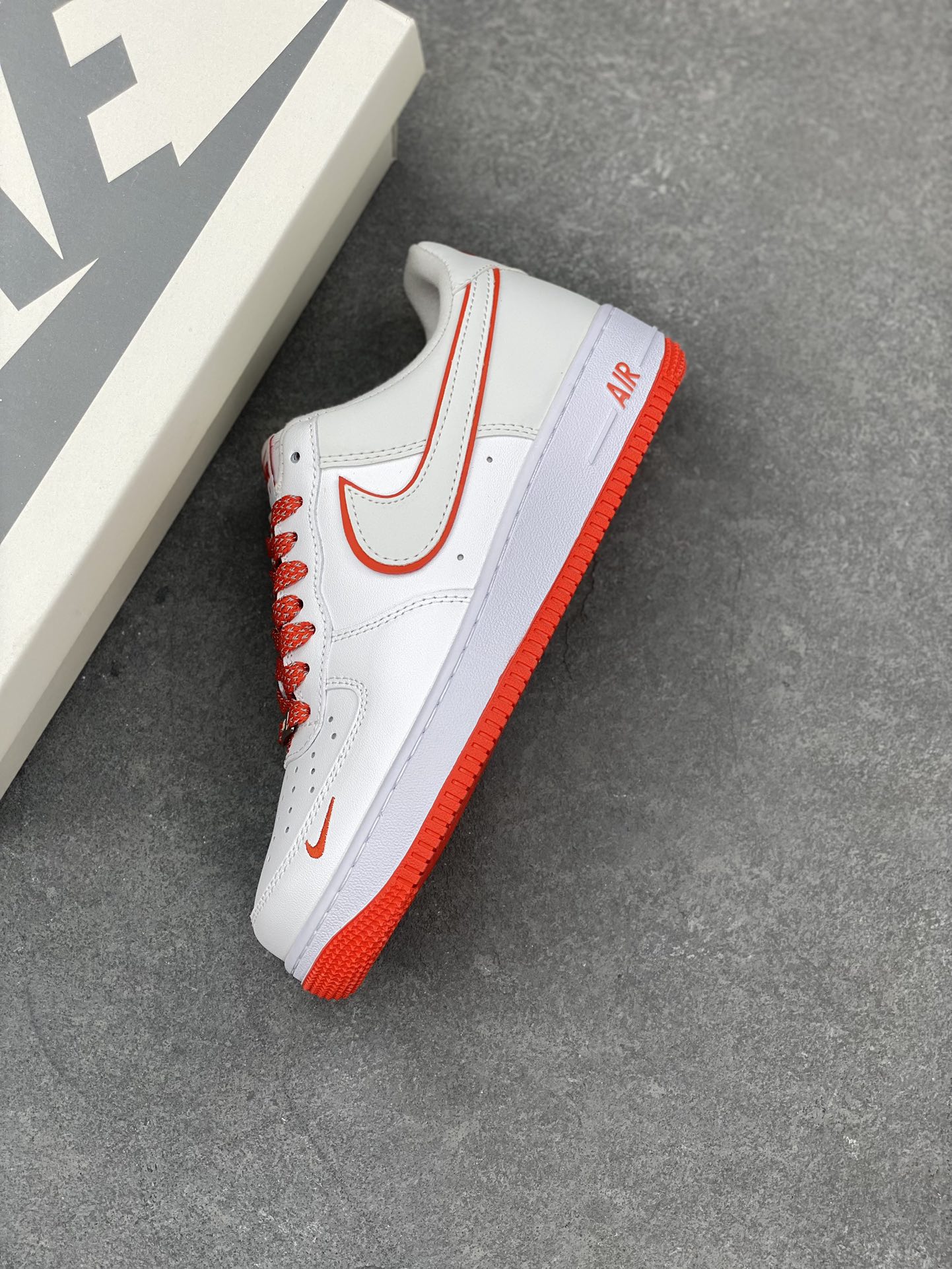 Nike Air Force 1 '07 Low White/Red - Iconic Style & Comfort 8 i1693857504 1267 6
