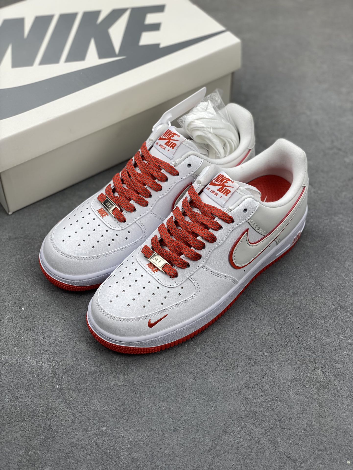 Nike Air Force 1 '07 Low White/Red - Iconic Style & Comfort 9 i1693857504 2320 7