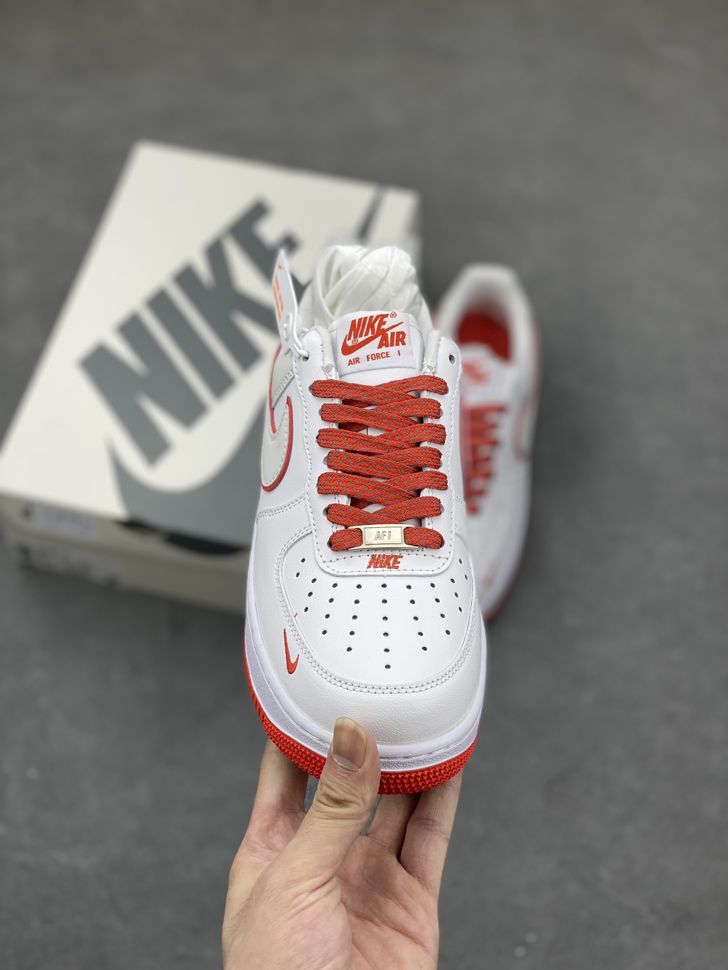Nike Air Force 1 '07 Low White/Red - Iconic Style & Comfort 3 i1693857504 2842 1