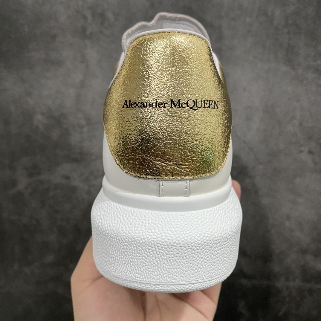 Alexander McQueen/Alexander McQueen platform shoes thick sole heightening white shoes gold tail