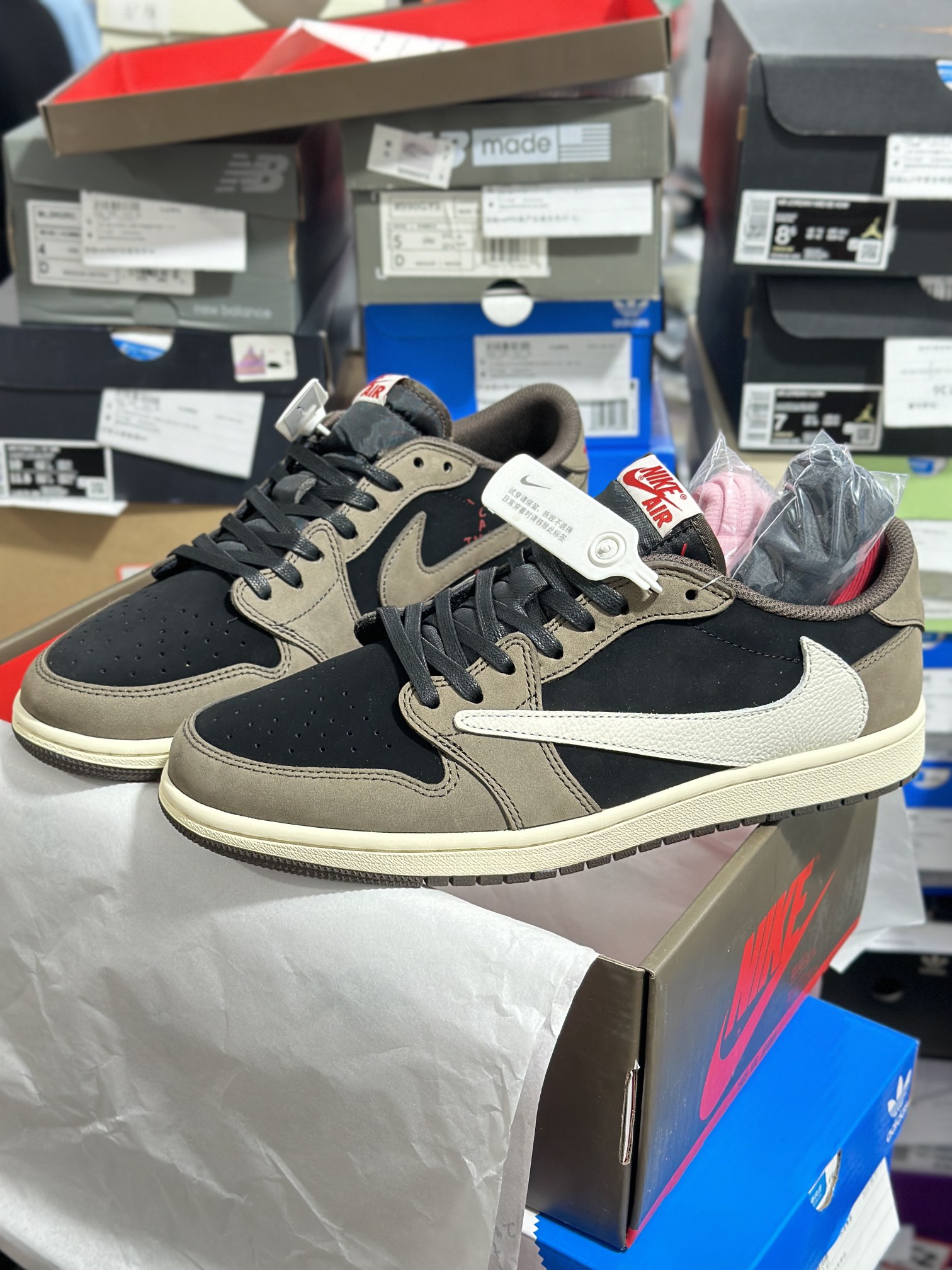 发货实拍♡ 顶级Aj1低帮 深棕色倒钩