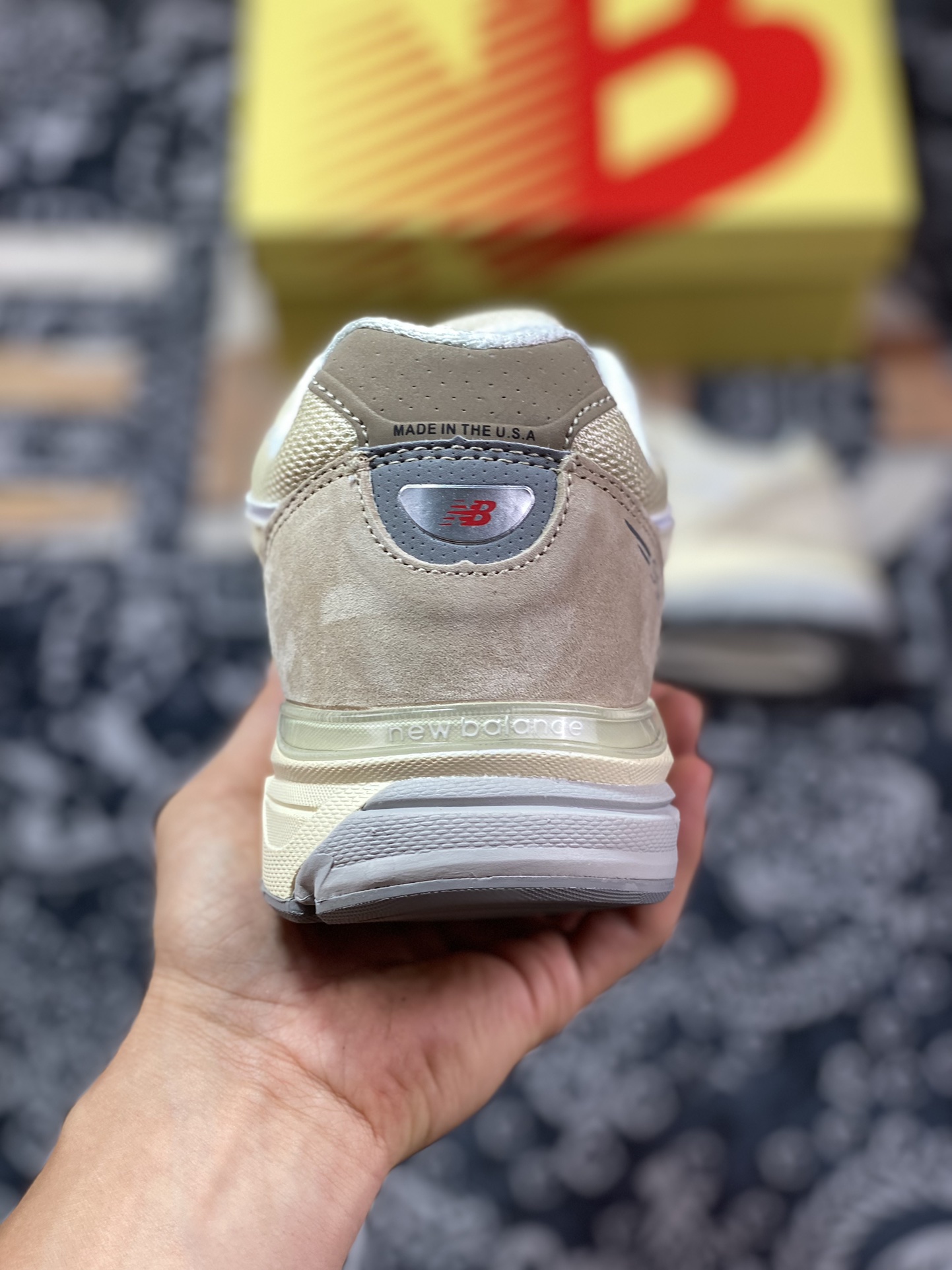 New Balance in USA M990V4 ”Grey Day” series American-made classic retro casual sports all-match dad running shoes ”cream yellow white khaki” U990TE4