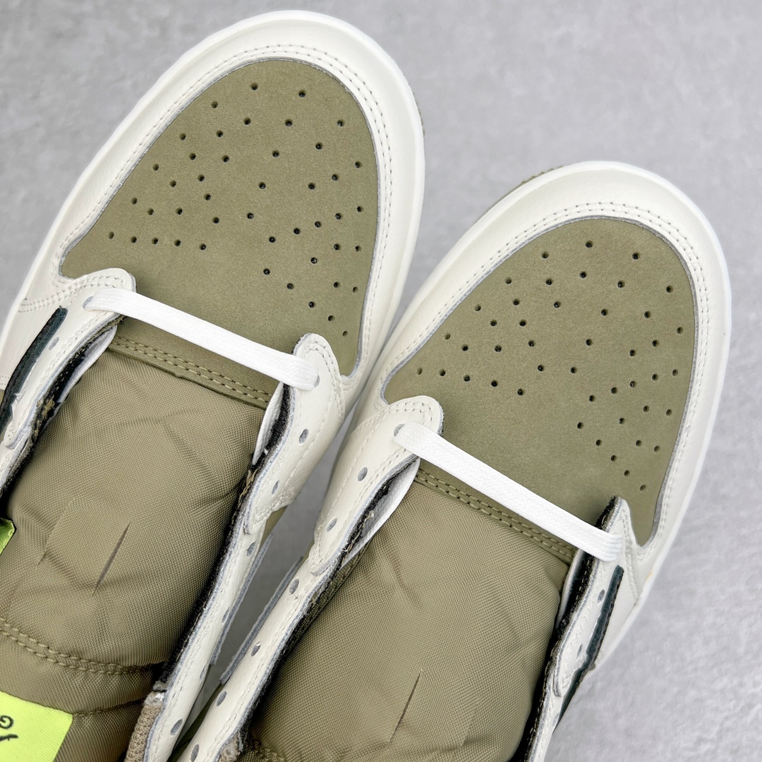 图片[8]-零售💰470 ＃PK纯原 Travis Scott x Air Jordan AJ1 Low Golf \”Olive\” TS联名倒钩6.0高尔夫低帮 橄榄绿 FZ3124-200 圈内最强倒钩系列 高端零售特供批次 产品品控稳定性领先行业 各方面均可对飙L版 良心定价不杀猪 SZ原厂全套原楦原纸板冲刀磨具开发 原厂皮料加持 原厂港宝加持定型后跟R度完美 同源原厂电绣 鬼脸飞翼针数密度立体效果一致 百分百一致原鞋 原厂拉帮工艺 针距密度一致 后跟弧度收口自然不对折 极致一眼正品既视感 进口玻璃冲刀皮料裁剪零毛边 全鞋电脑针车工艺 品控清洁度最高QC检验标准 免检产品 原厂订购鞋盒、鞋标、防尘纸、鞋撑、鞋带 追求极致的原厂味道 SIZE：36 36.5 37.5 38 38.5 39 40 40.5 41 42 42.5 43 44 44.5 45 46 47.5 编码：by4936070-运动鞋