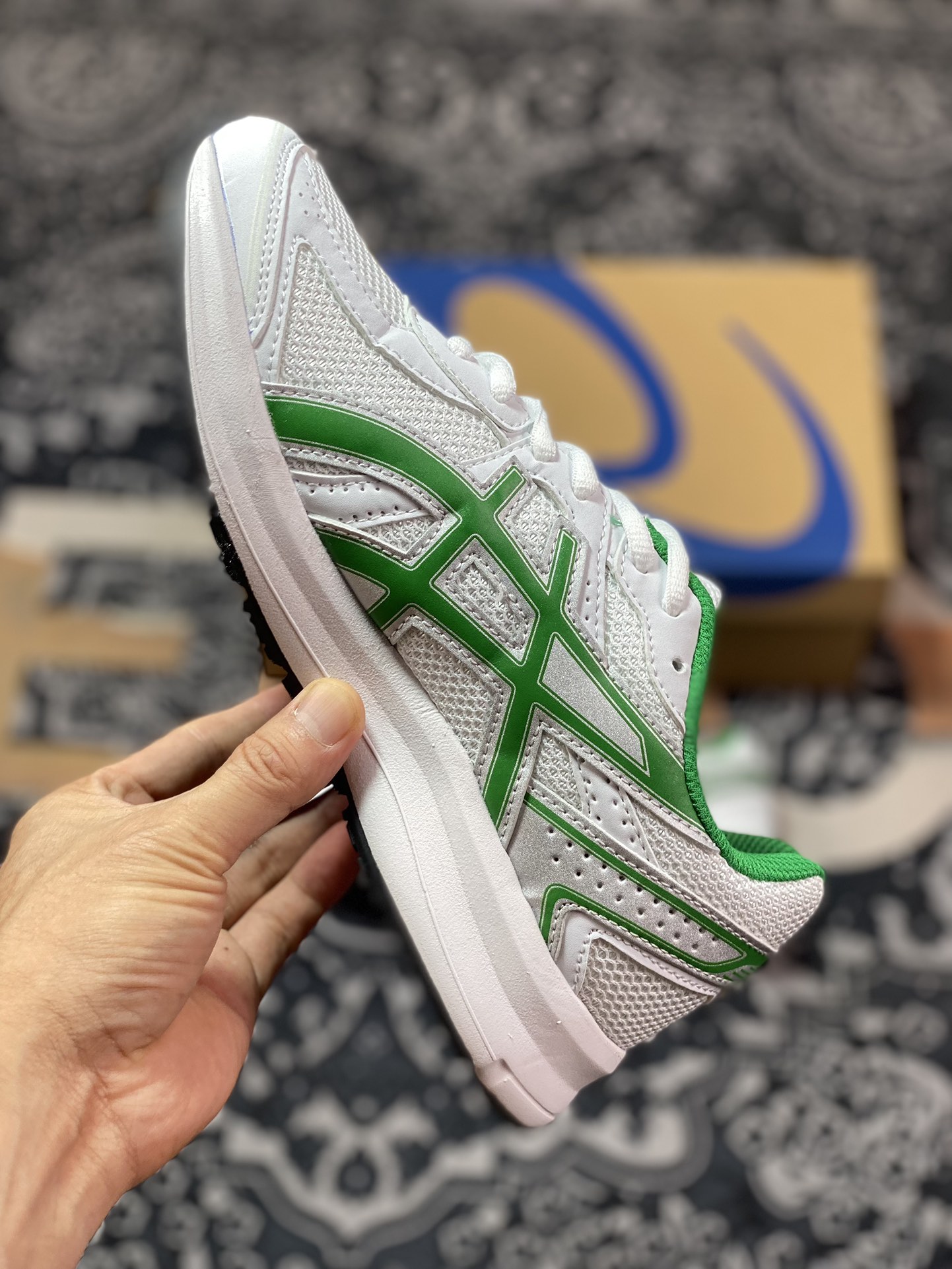 Asics Jog 100s Limited Edition White Green 1201A896-100 Lightweight Low-top Anti-slip Running Shoes