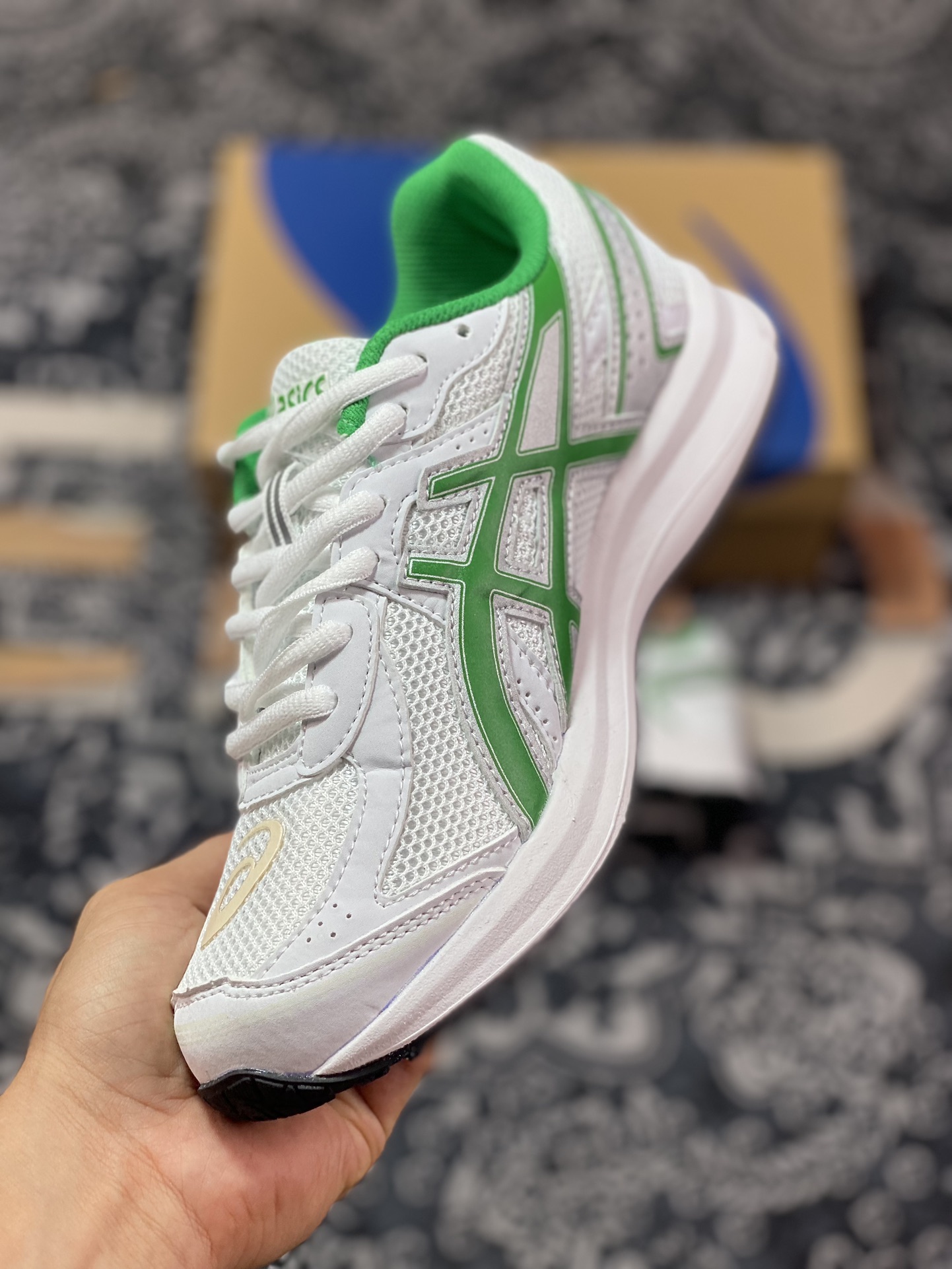 Asics Jog 100s Limited Edition White Green 1201A896-100 Lightweight Low-top Anti-slip Running Shoes