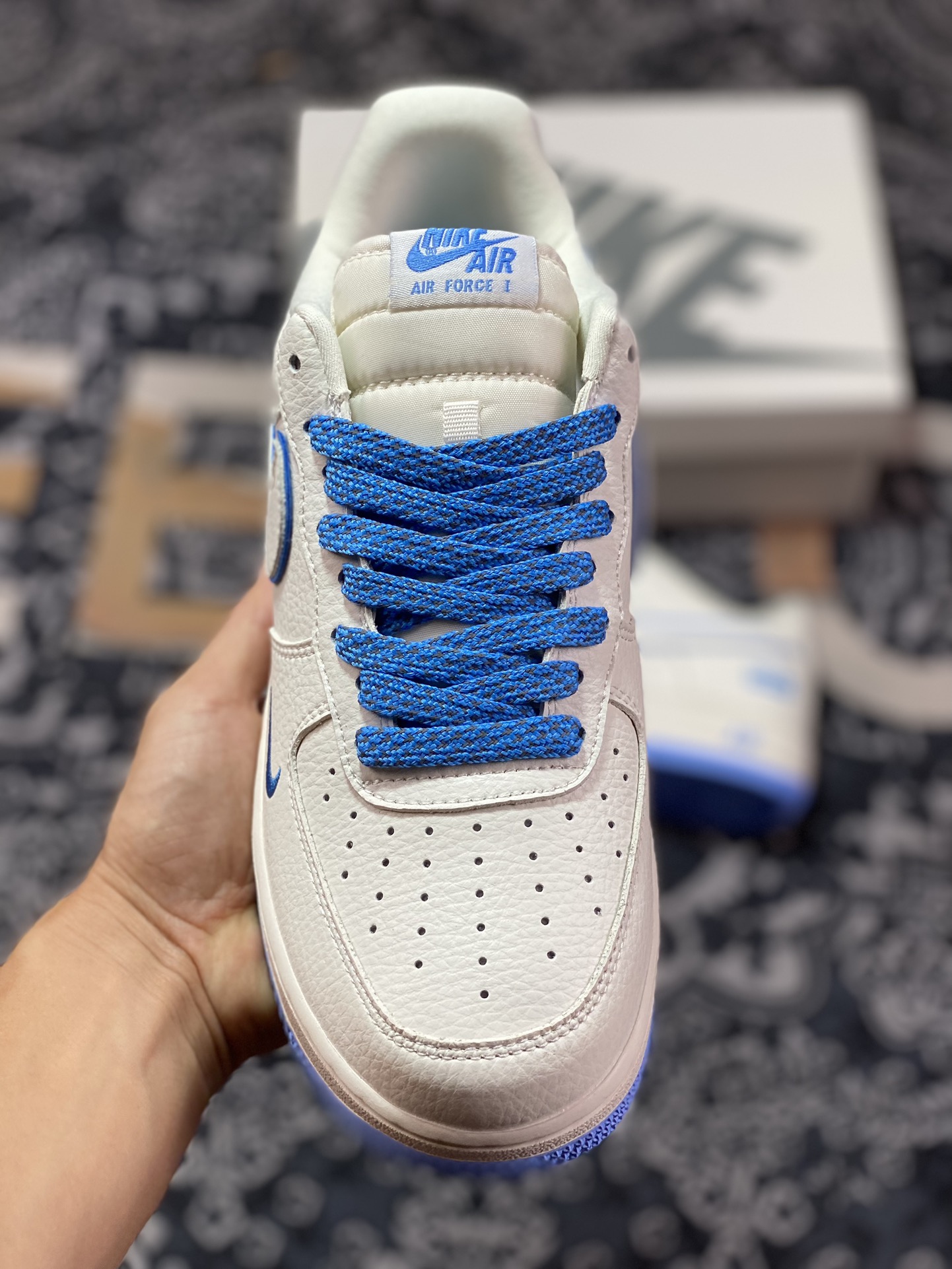 Sup x Air Force 1 Low joint beige blue AE1686-111