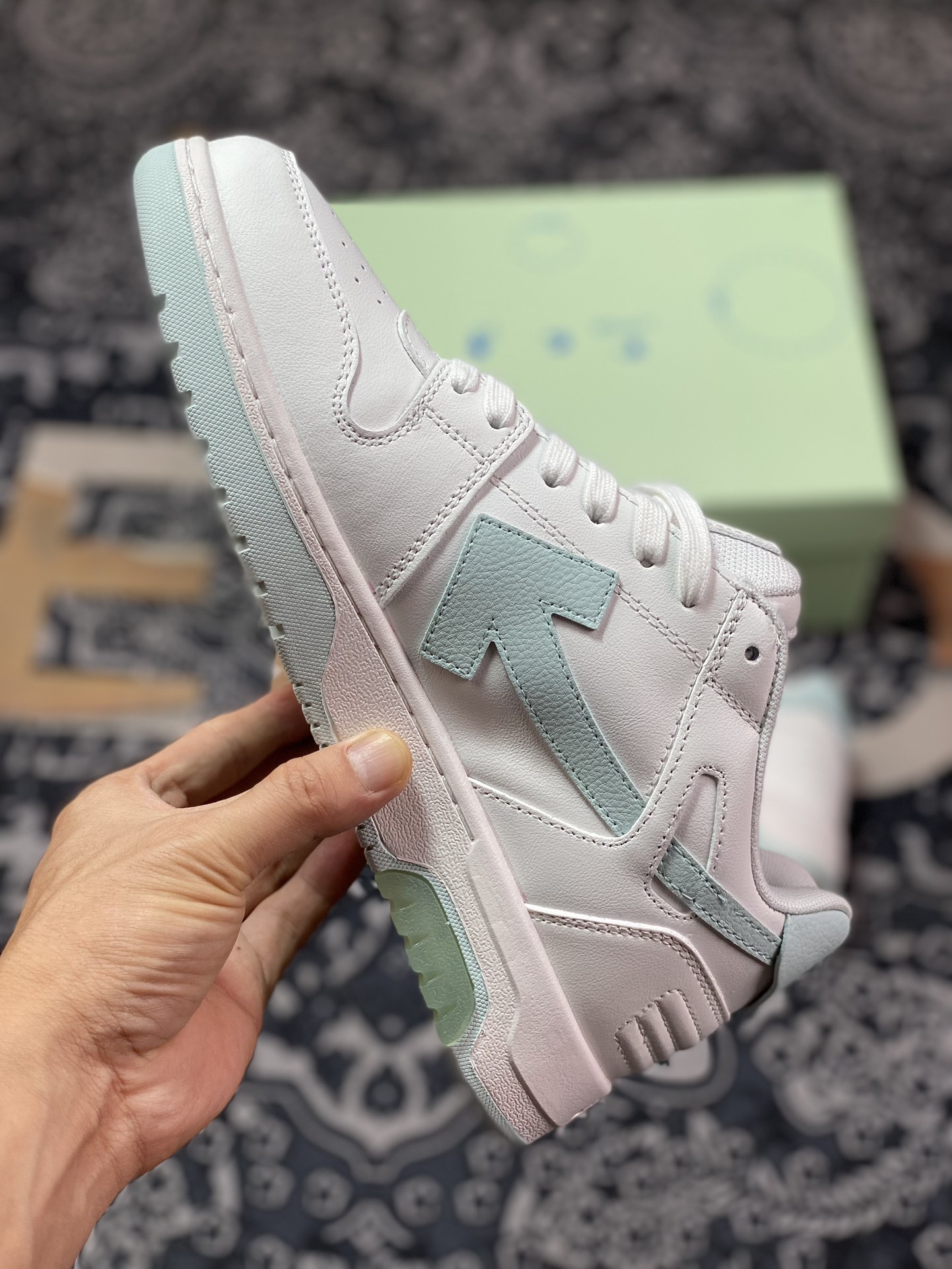 Off-White c/o Virgil Abloh Out Of Office Low-top Leather Sneakers ”OOO” series low-top double-sneakers ”Leather White Mint Green Arrow” OMIA189C99LEA0040151