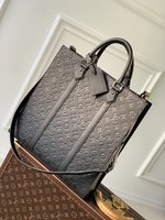 Louis Vuitton LV Sac Plat Bags Handbags Buying Replica
 Taurillon Fashion M21866
