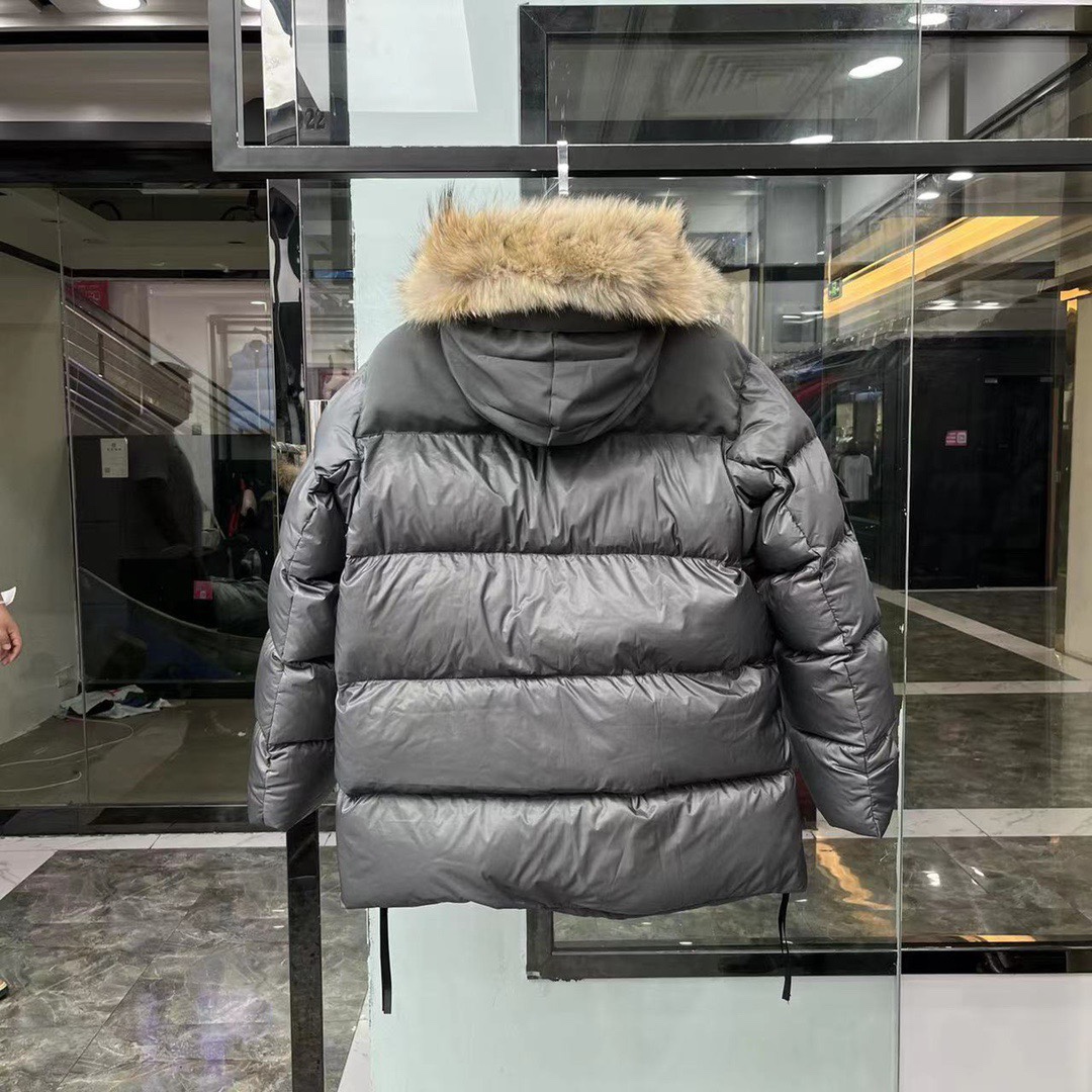 Guangzhou high-end Canada Goose Expedition jacket in 4 colors: black, white, pink, gray. Sizes: XS to XL. Sustainable design, classic style, keeps warm.-Big cat