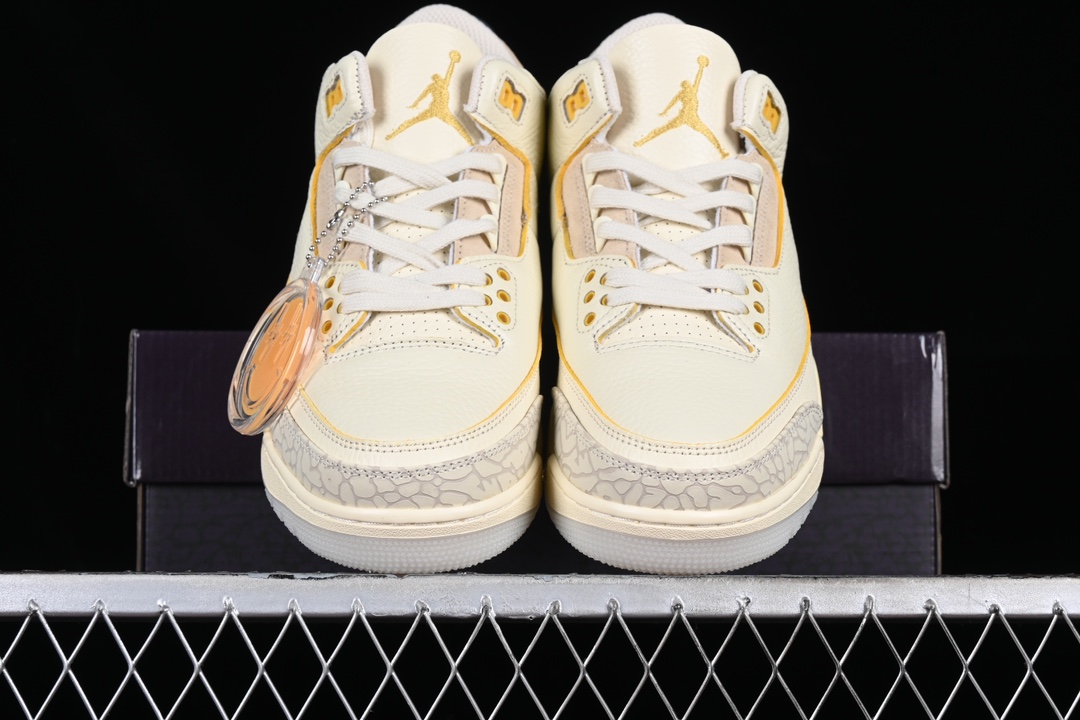 💰190真标💰280公司级💰380纯原
J.Balvin x Air Jordan 3 Retro AJ3 乔3彩虹渐变 FN0344-901
#鞋身以米白色皮革覆盖,搭配经典的灰白色爆裂纹设计。中底与后跟部分均带有"彩虹渐变"效果,后跟分别以元年Nike AIR以及笑脸Logo呈现,彰显联名身份。
尺码:36 36.5 37.5 38 38.5 39 40 40.5 41 42 42.5 43 44 44.5 45 46 99D4