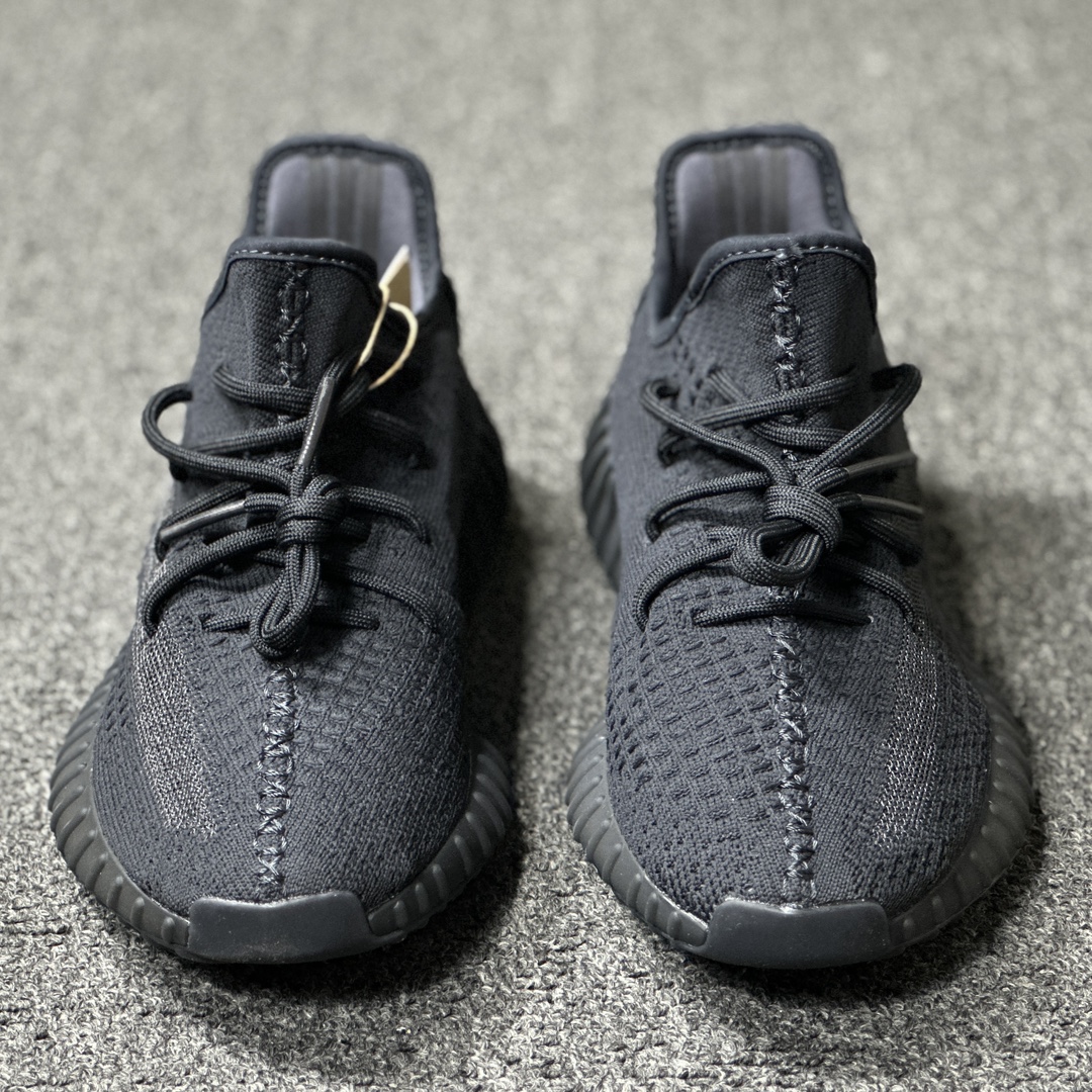 Yeezy玛瑙鞋码36-48总裁L版