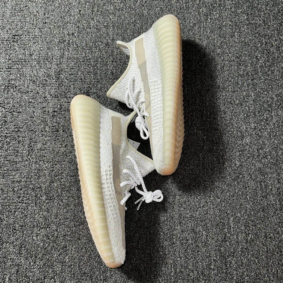 Yeezy芝麻满天星鞋码36-48总