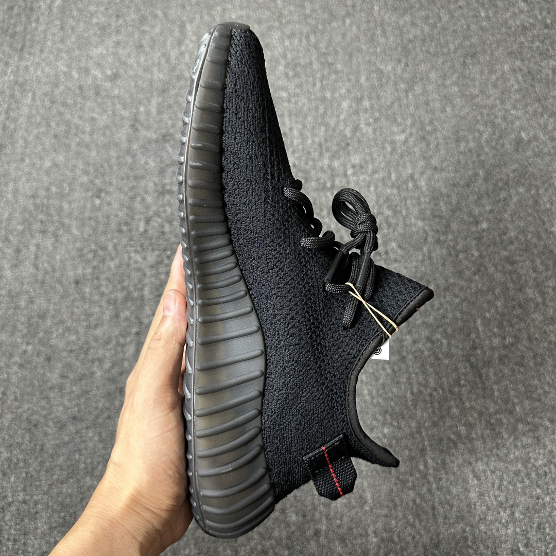 Yeezy黑红文字鞋码36-48总裁