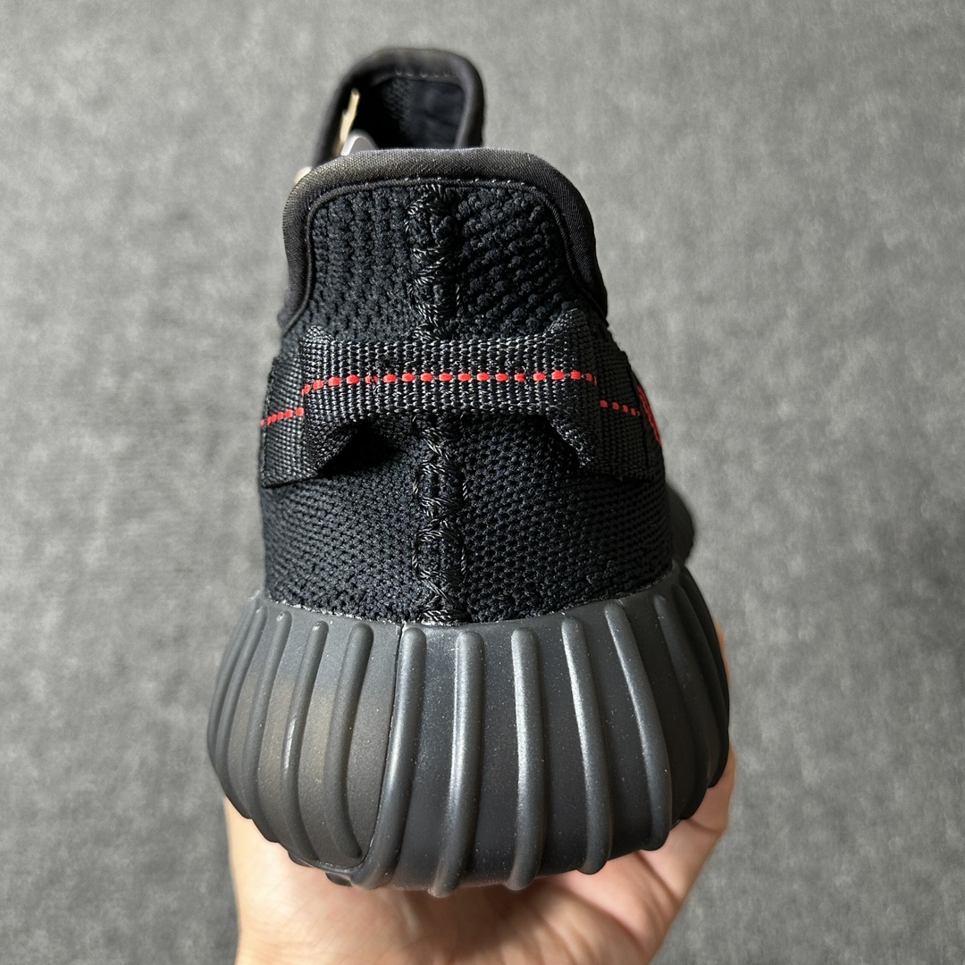 Yeezy黑红文字鞋码36-48总裁