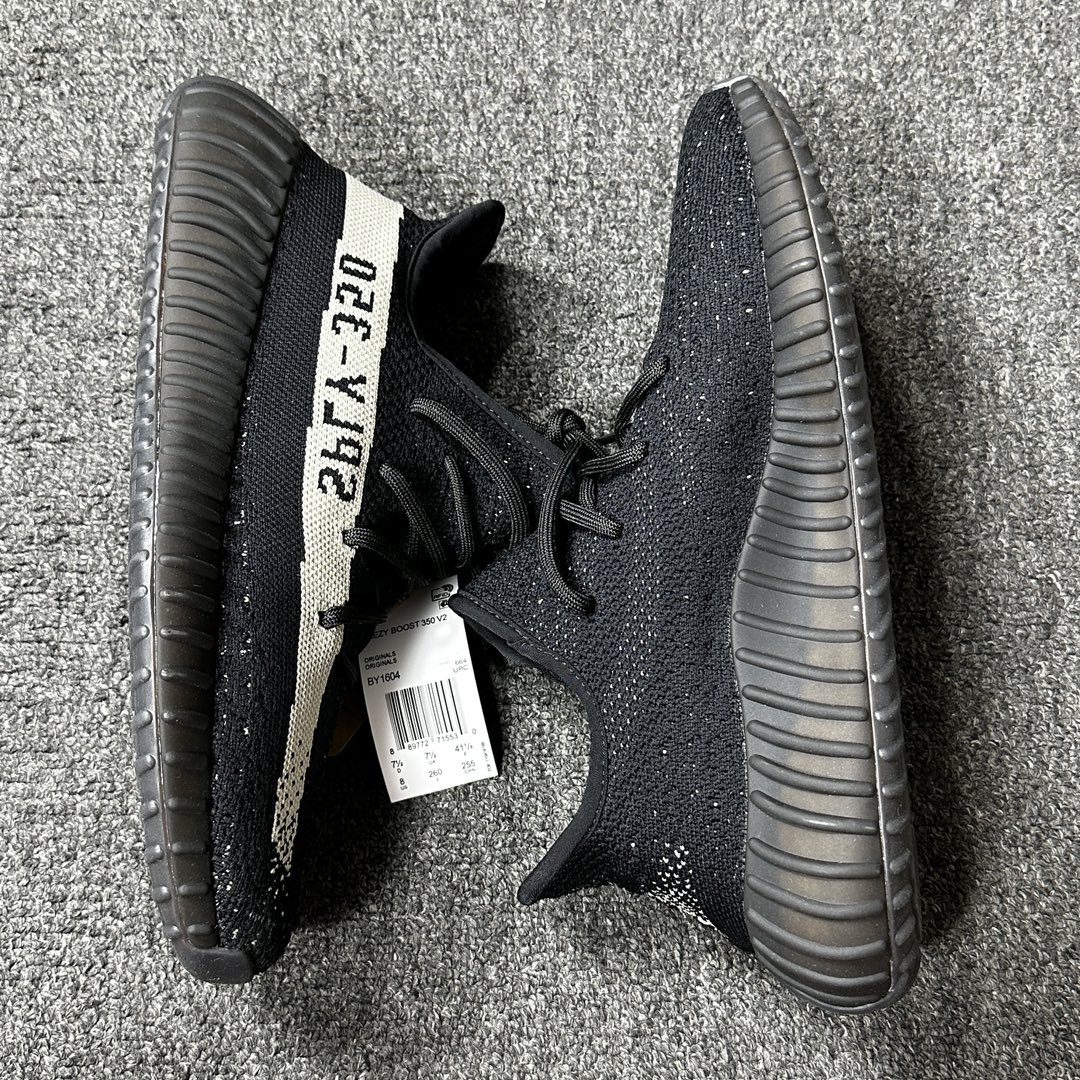 Yeezy黑白鞋码36-48总裁L版