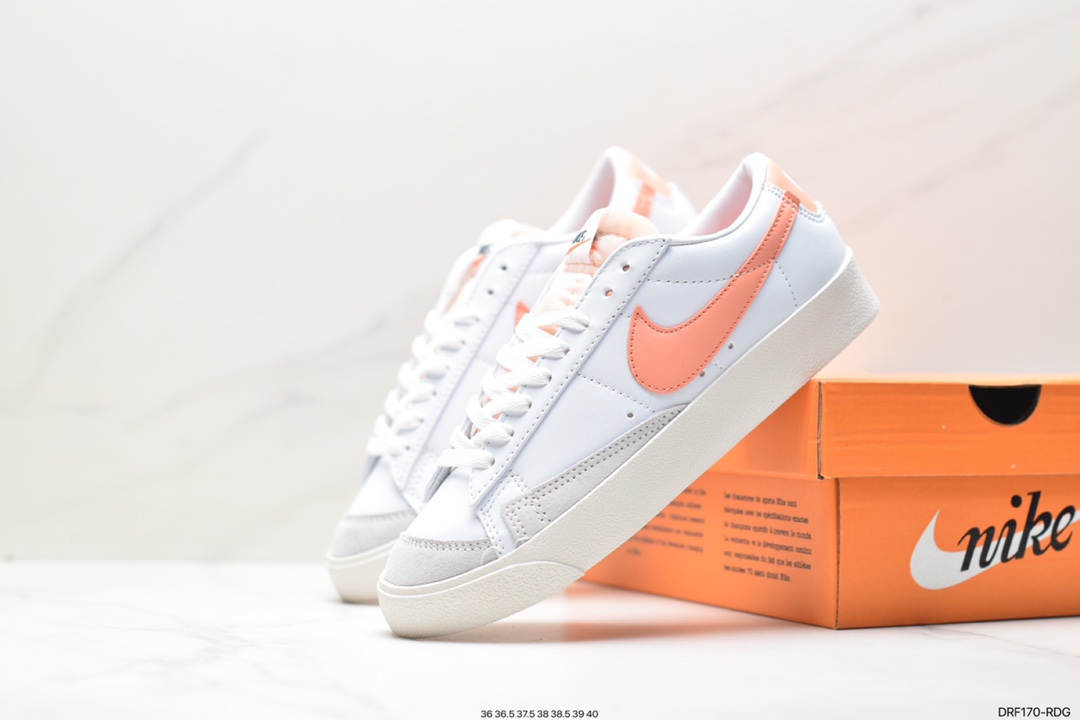 Nike Blazer Low '77 Jumbo is a versatile item that has been completely renovated and upgraded. The classic Blazer shoe DJ0292-101