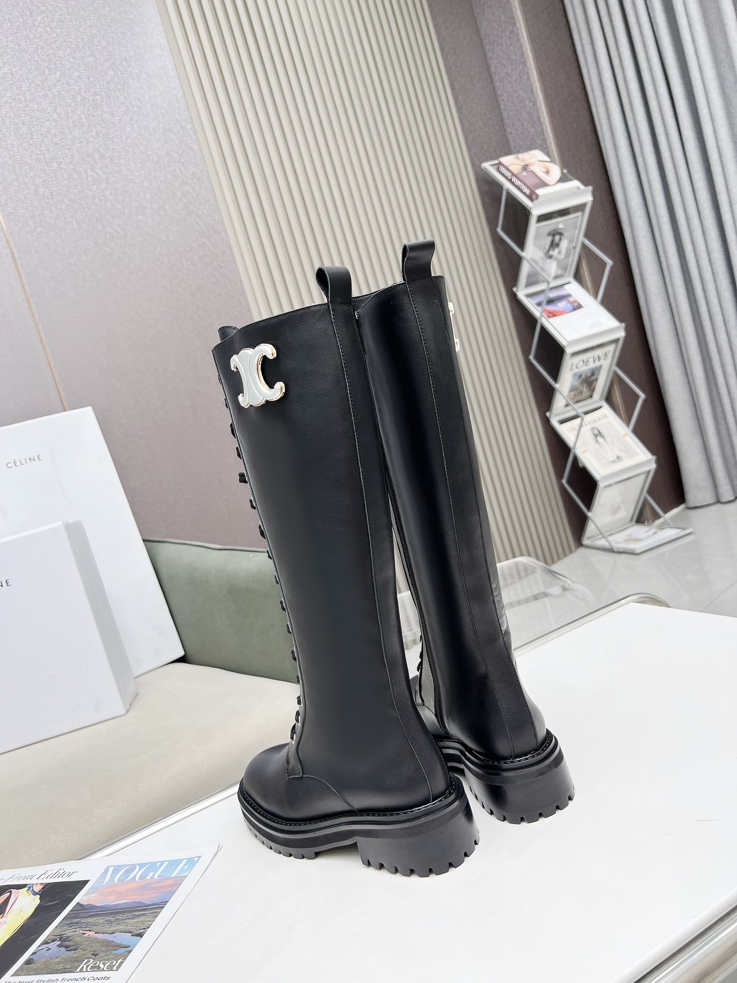 P380CELINE赛琳 2023新款细带机车女厚底侧拉链长靴，完美扣子搭配、头层牛皮面，羊皮里，垫脚，35-41，