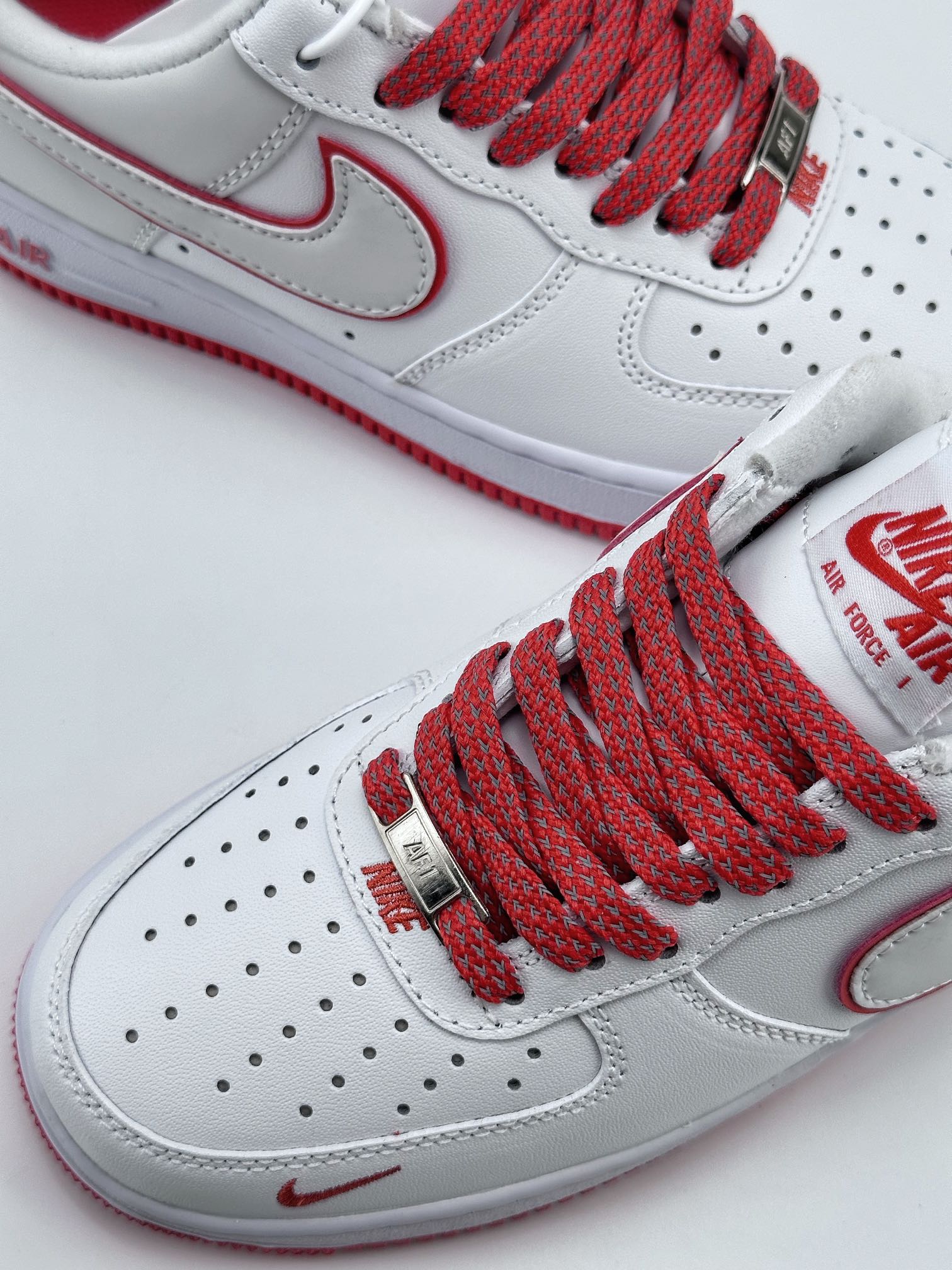 Nike Air Force 1 Low 07 White Red Line YZ8115-002